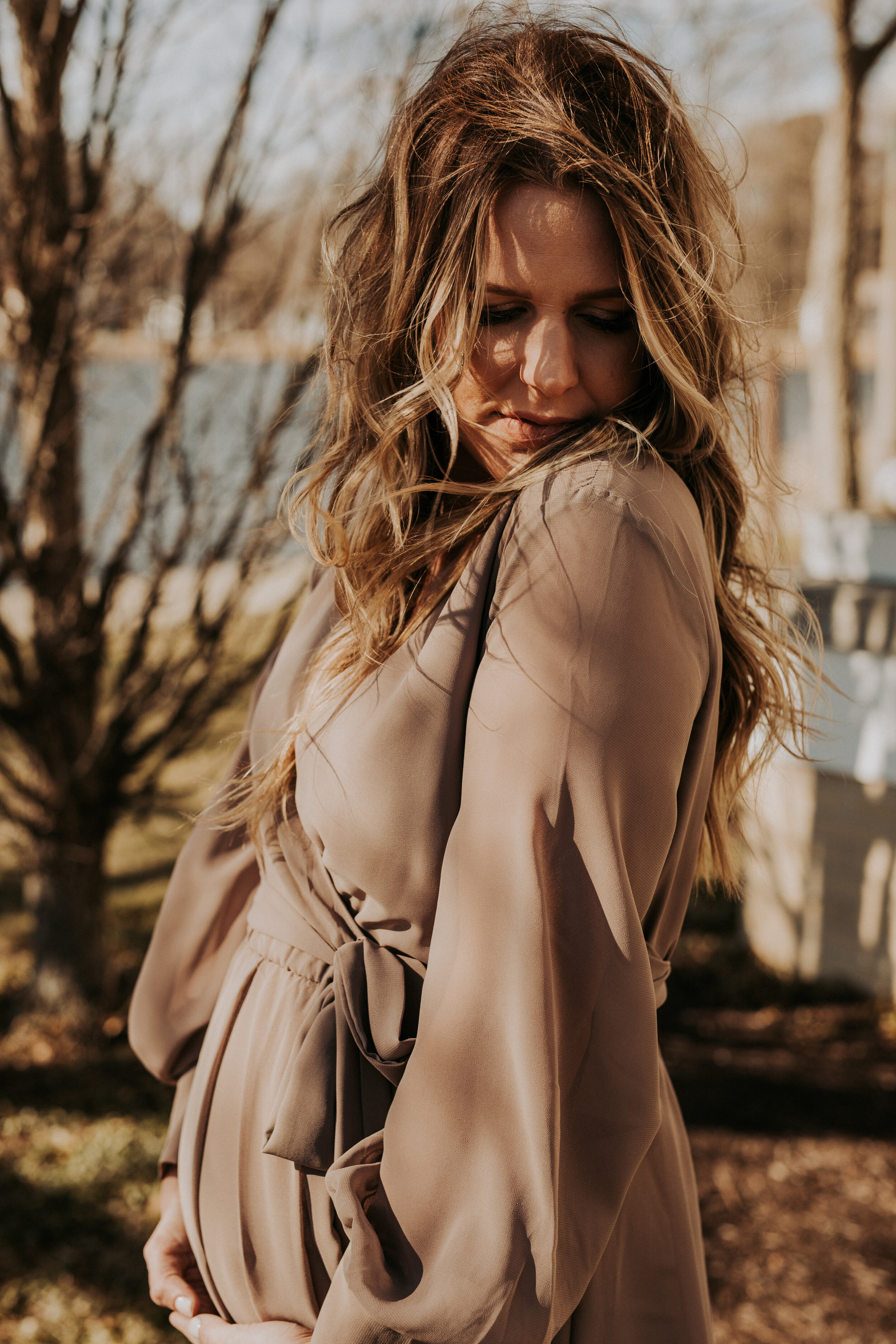 Neutral_Boy_Mom_Maternity_Session_Buhl_Farm_Park_Hermitage_PA_Family_of_Three_Toddler_Fashion_Chiffon_Dress_Pregnancy_by_Newborn_Photographer_Christie_Leigh_Photo-2.jpg