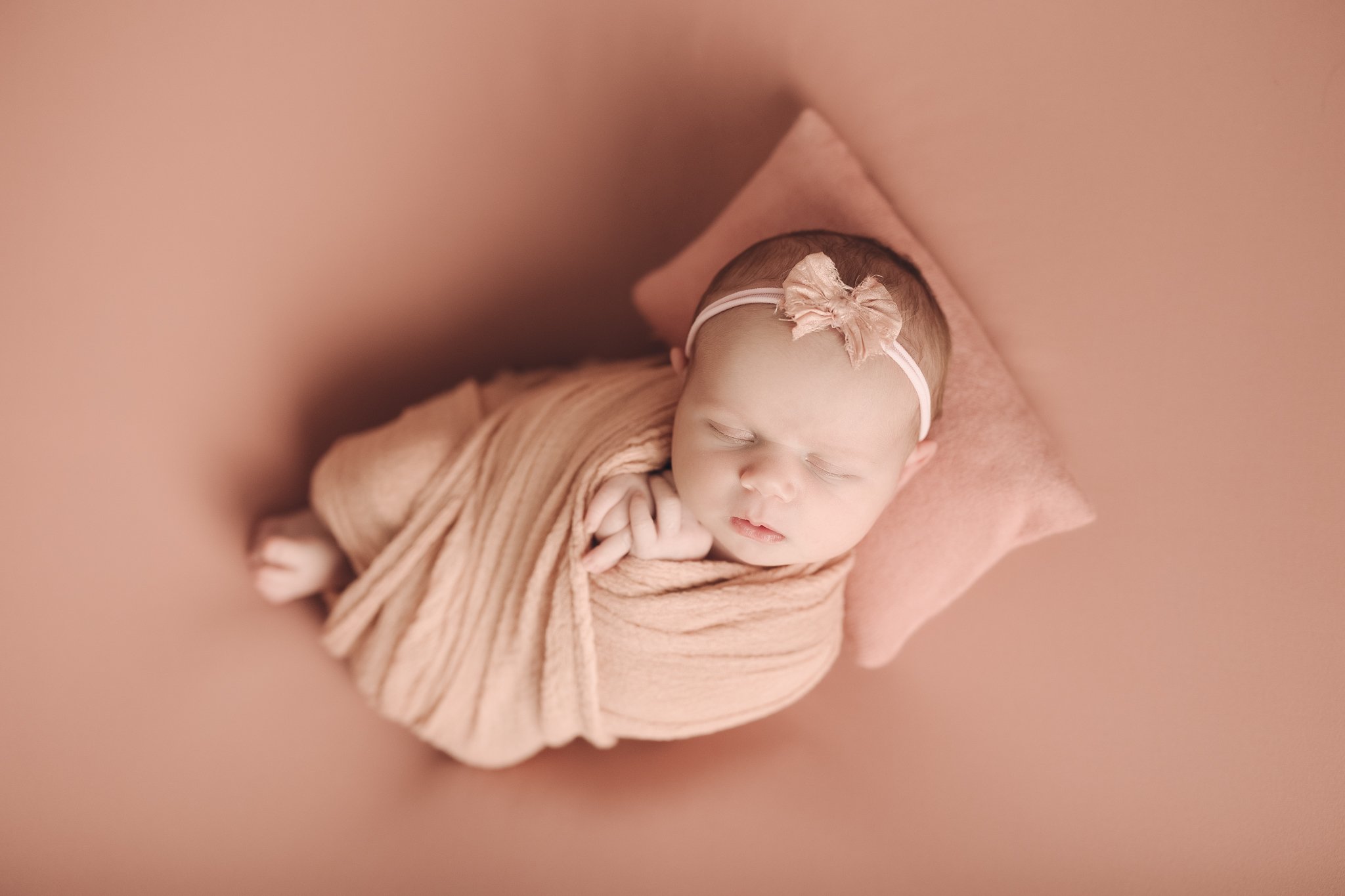 Posed_Studio_Newborn_Photographer_Second_Child_Siblings_Baby_Girl_Pink_Floral_by_Christie_Leigh_Photo_Champion_OH_Ohio_Trumbull_County-26.jpg
