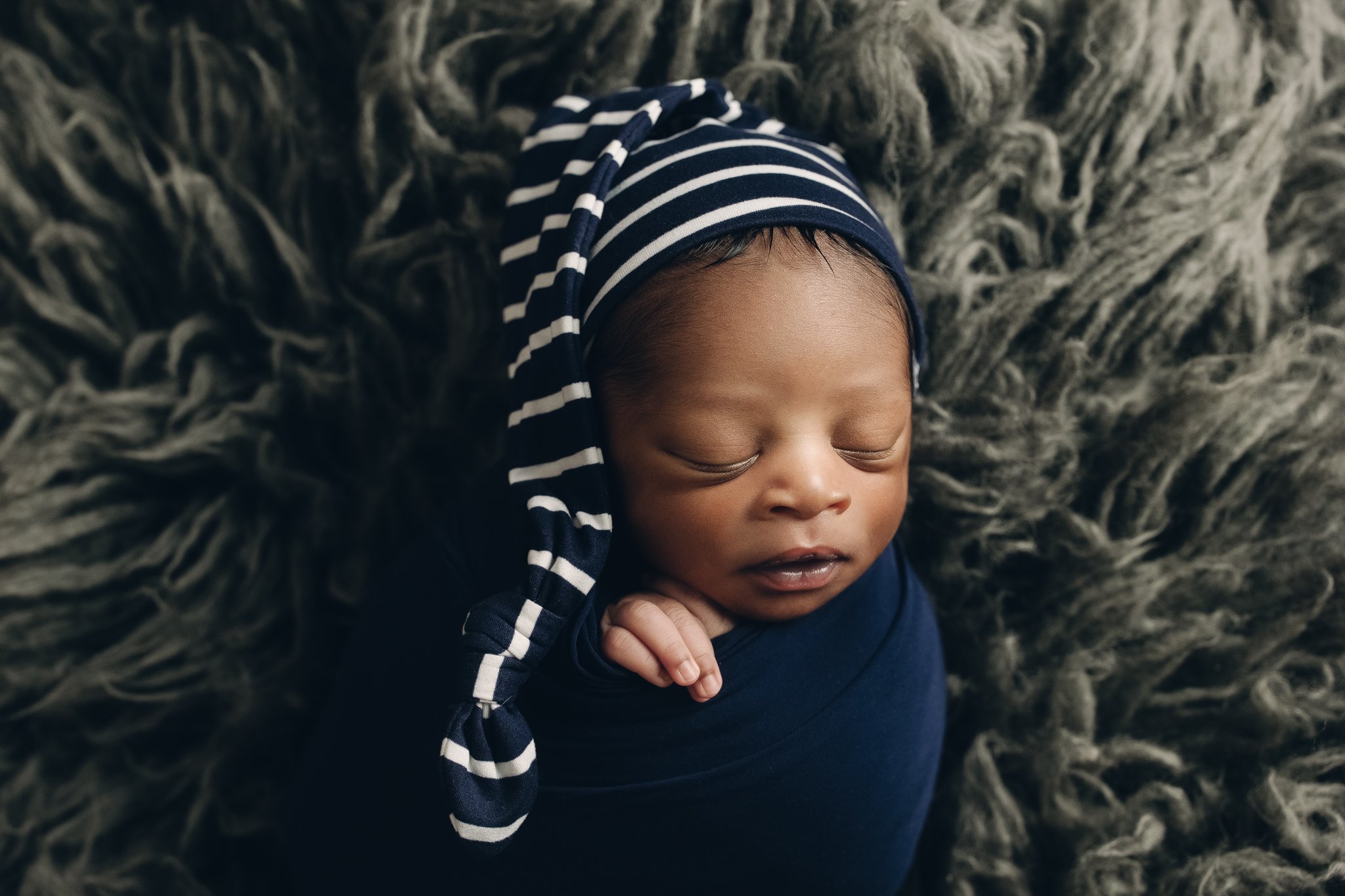 Posed_Studio_Newborn_Photographer_Second_Child_Siblings_Baby_Boy_Navy_Mustard_by_Christie_Leigh_Photo_Champion_OH_Ohio_Trumbull_County-5.jpg
