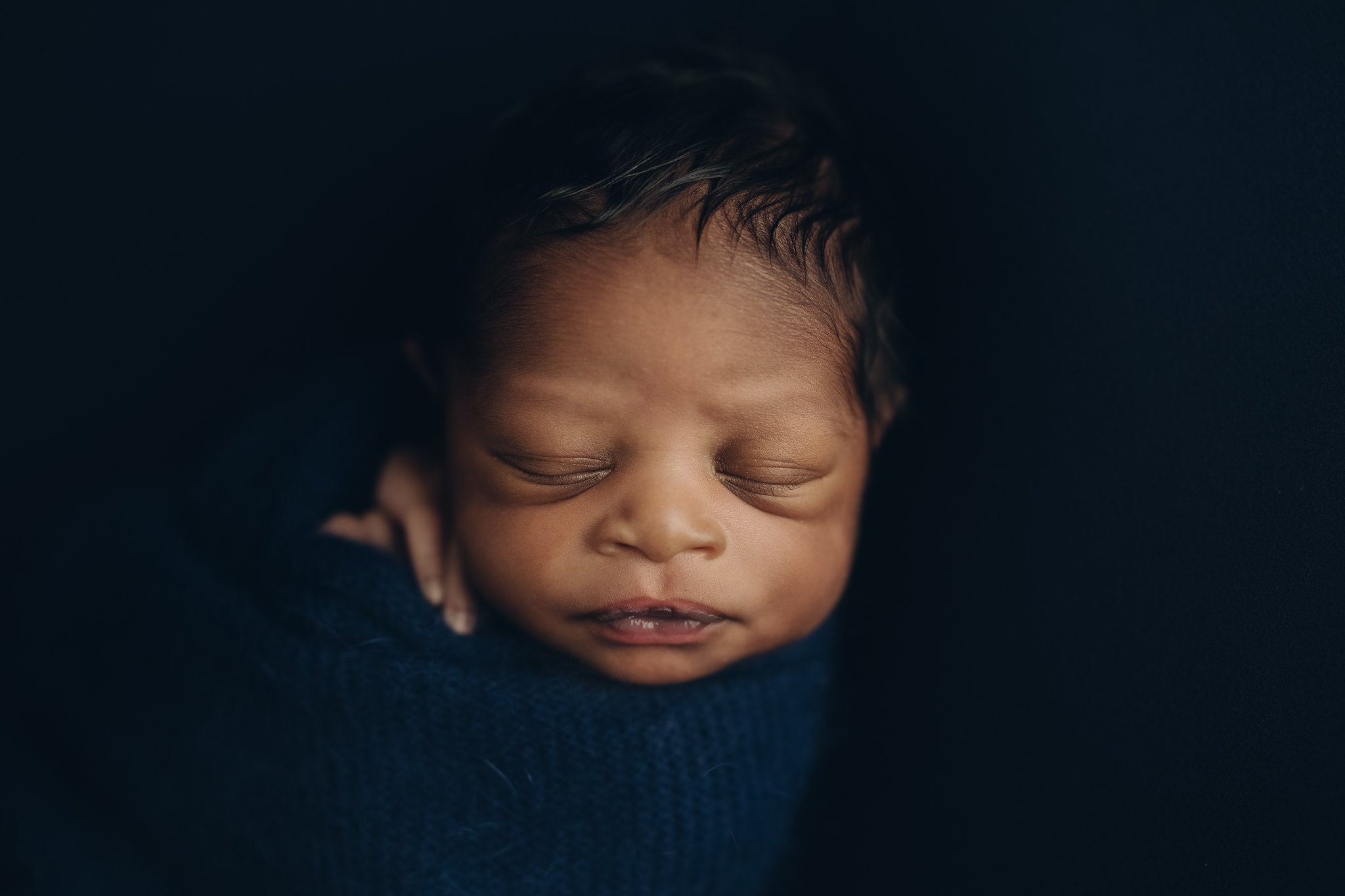 Posed_Studio_Newborn_Photographer_Second_Child_Siblings_Baby_Boy_Navy_Mustard_by_Christie_Leigh_Photo_Champion_OH_Ohio_Trumbull_County-10.jpg