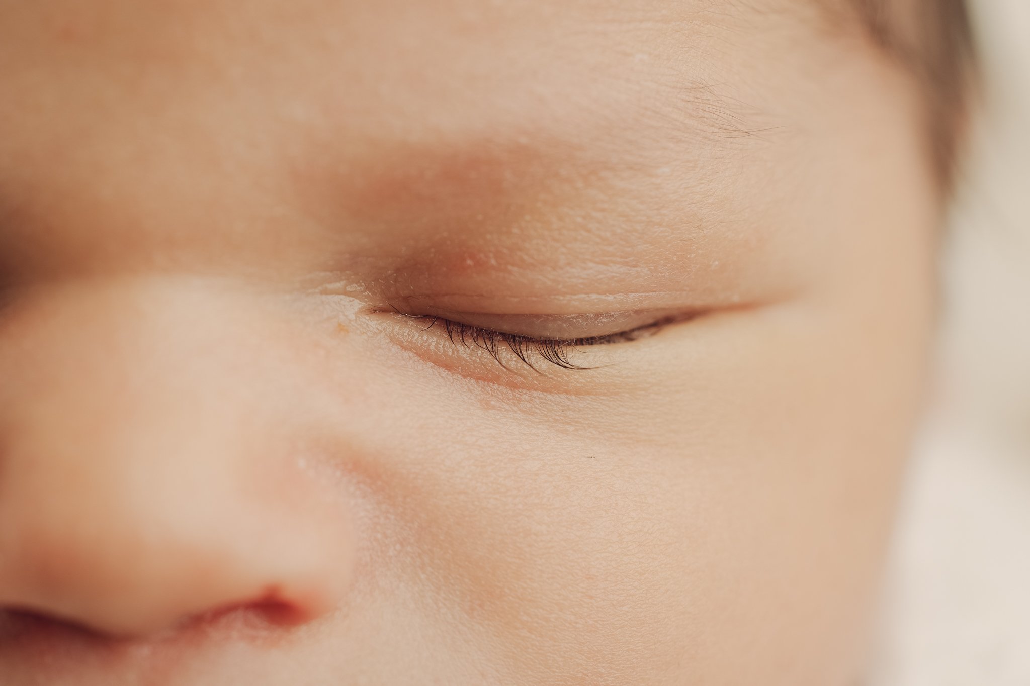 Newborn_Baby_Boy_Studio_Posed_Session_By_Newborn_Photographer_Christie_Leigh_Photo_in_Warren_OH_Ohio-4.jpg