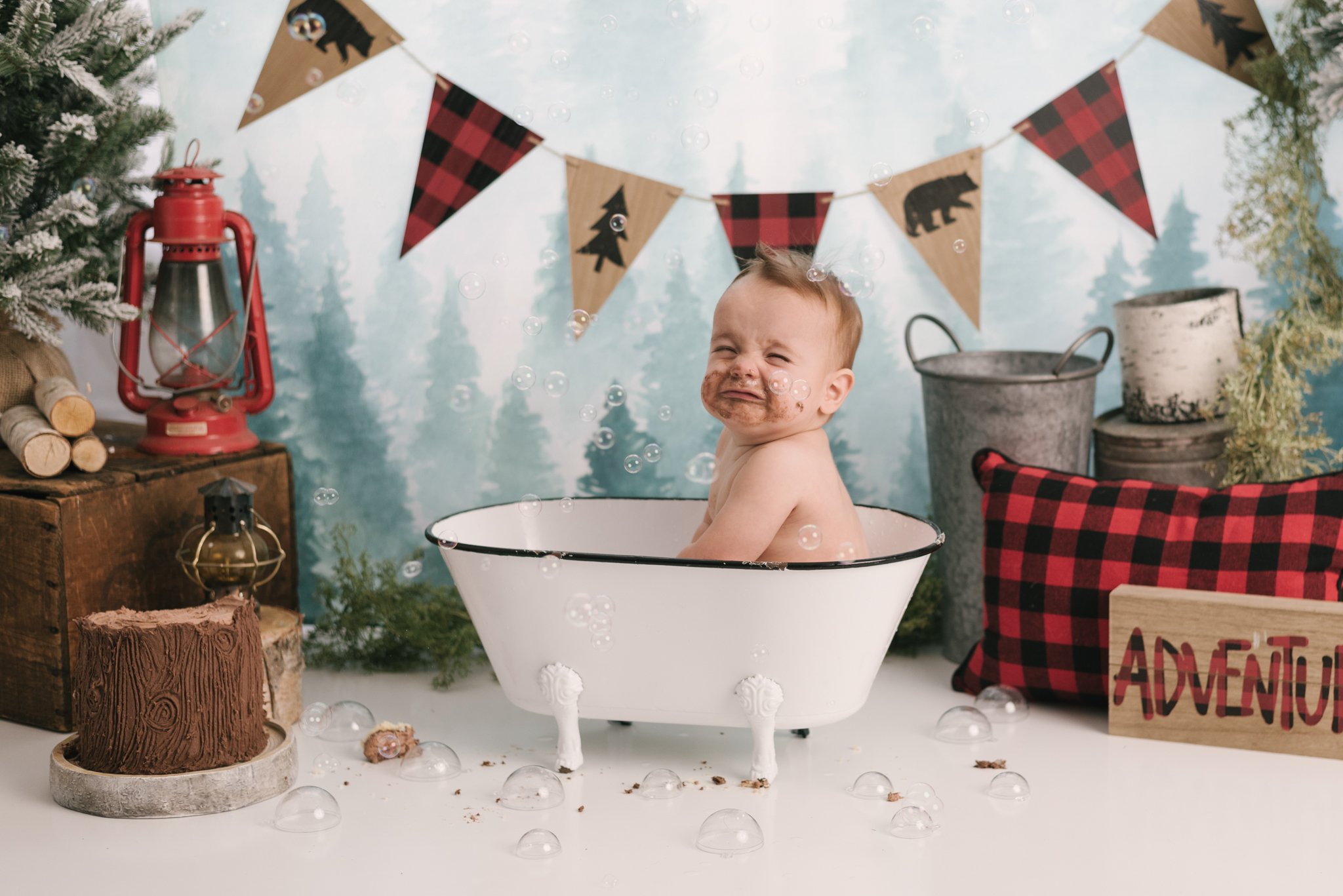 Lumber_Jack_Frist_Birthday_Boy_Smash_and_Splash_Session_Cake_Studio_by_Erika_Child_and_Family_Photographer_for_Christie_Leigh_Photo_in_Southington_OH_Ohio_Trumbull_County_005.jpg