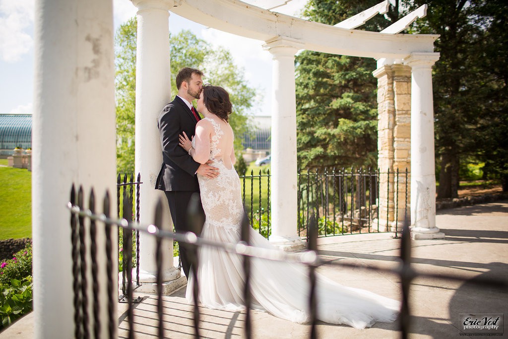 Emily & Paul's Como Park Zoo and Conservatory Wedding — Rosetree Events