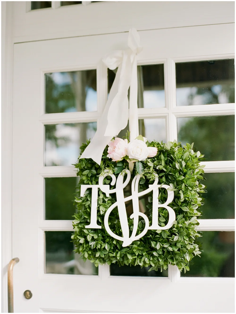 MN Weddings-White Bear Yacht Club_0028.jpg