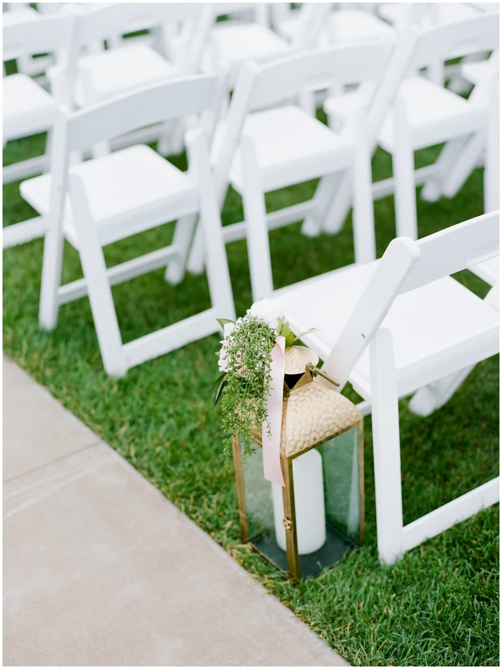 MN Weddings-White Bear Yacht Club_0041.jpg