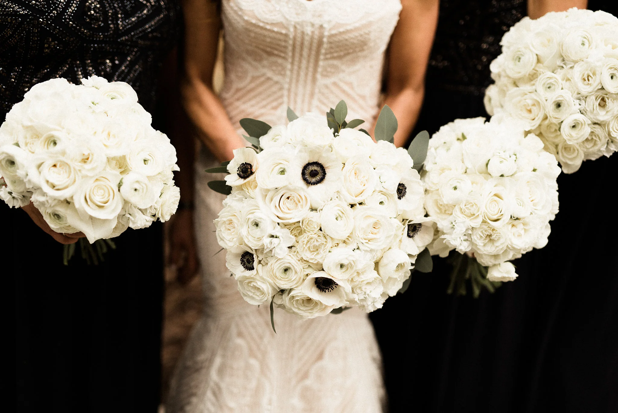 white bridal bouquets