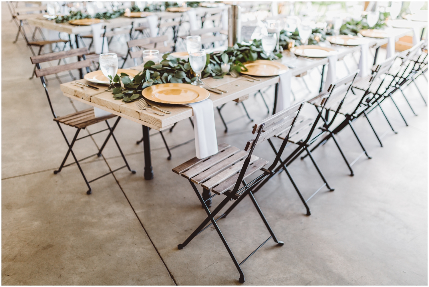 outdoor wedding reception in Minnesota