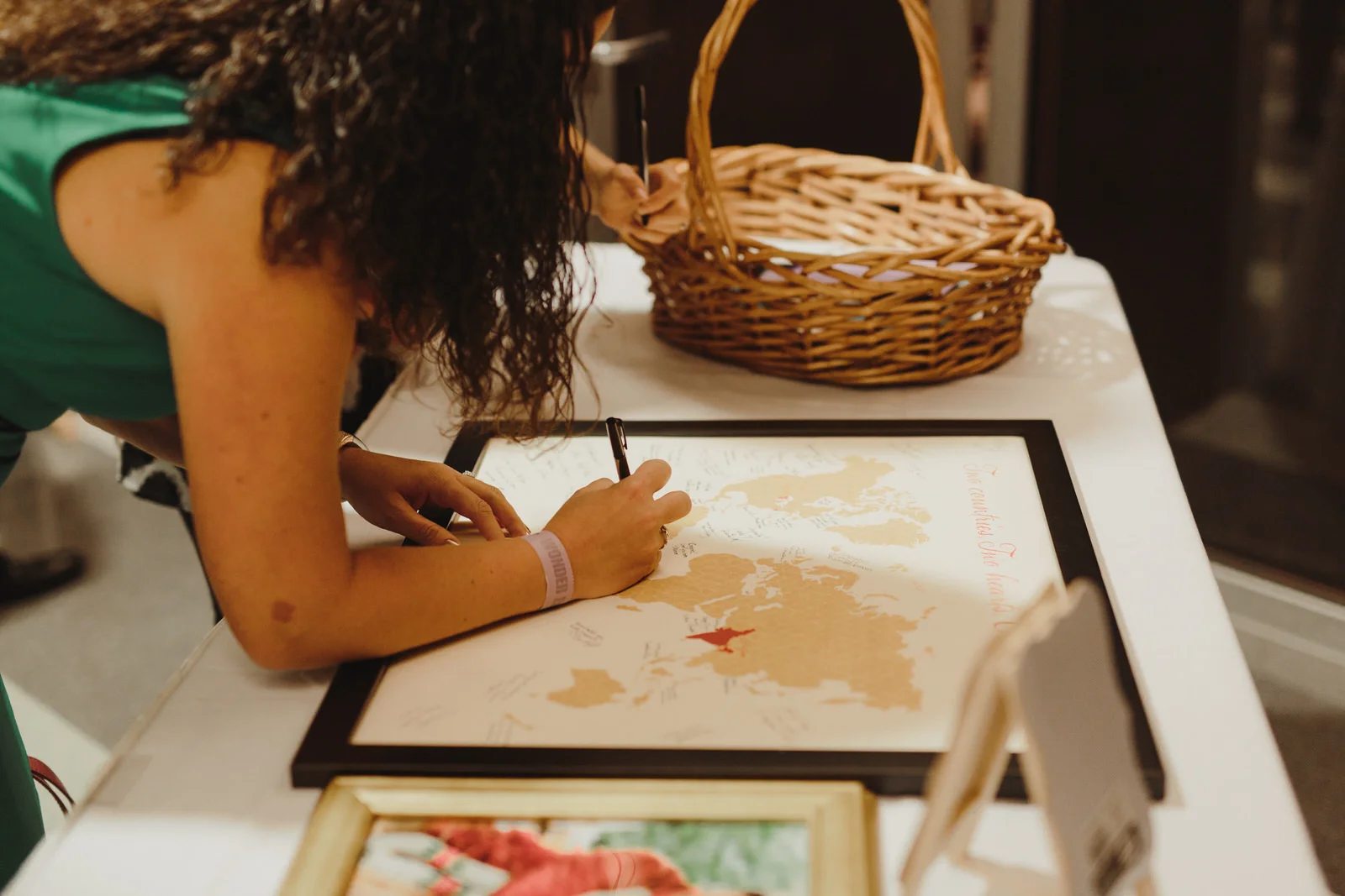 guests signing frame at MN wedding