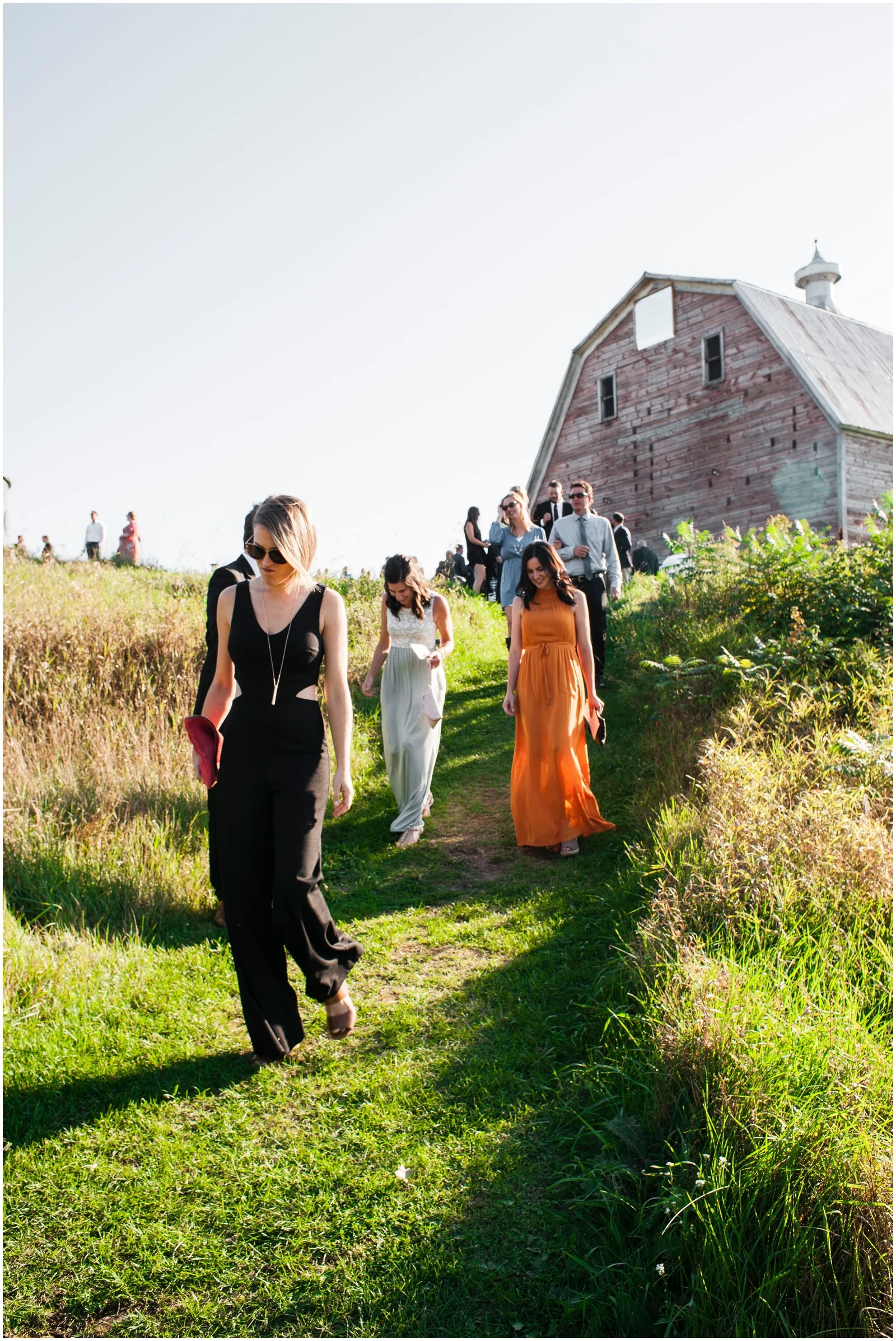wedding guests in Wisconsin