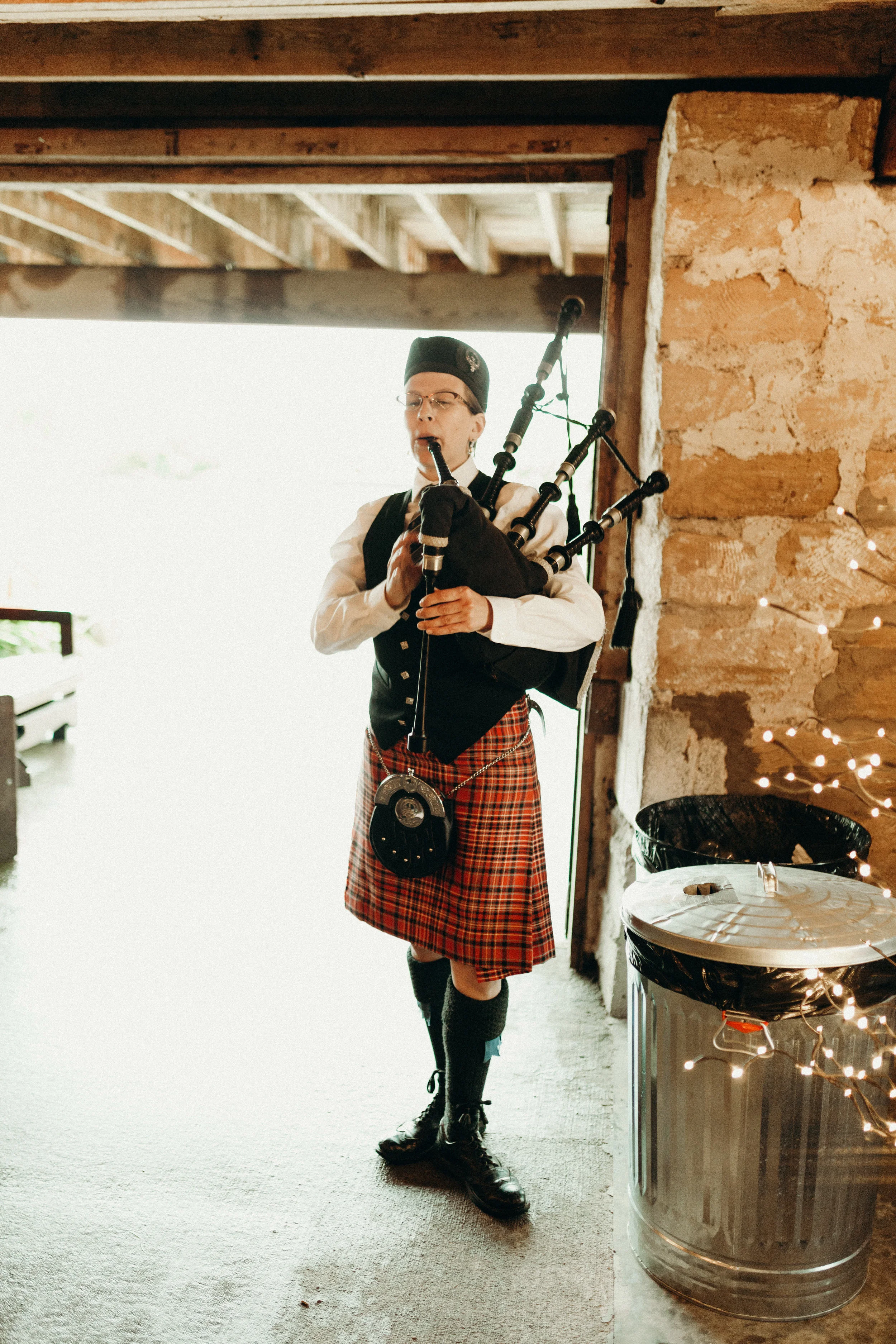 Bag pipes performer at the wedding ceremony