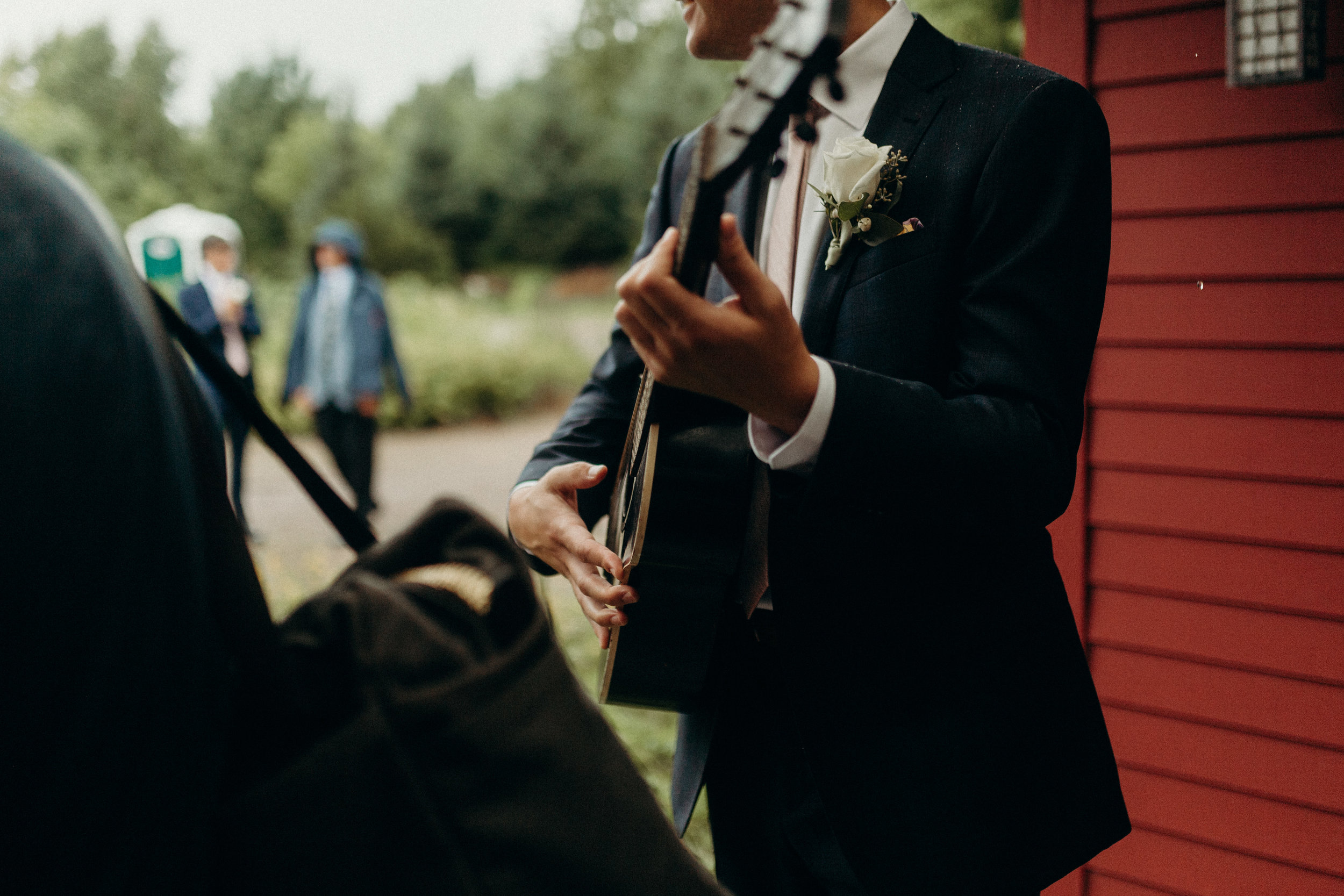  Musicians at Wisconsin wedding 