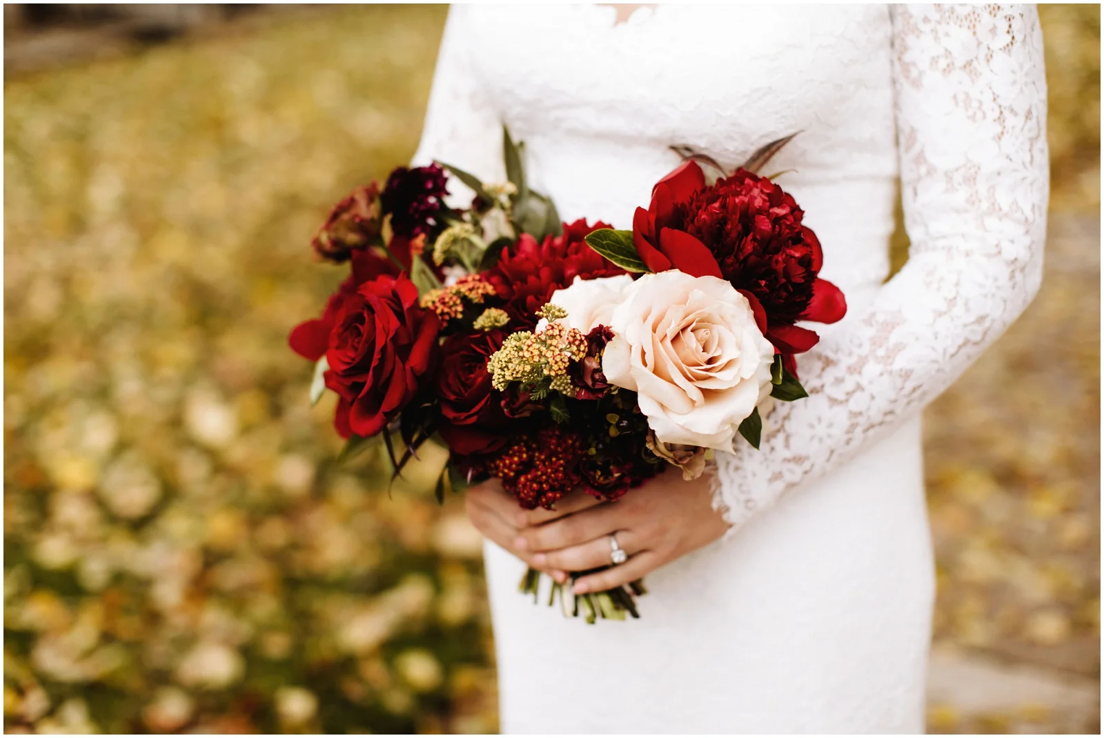 Minnesota Wedding Planner, Mpls Wedding Planner, Machine Shop MPLS, Mpls Wedding Venue . Bride holding her bridal bouquet