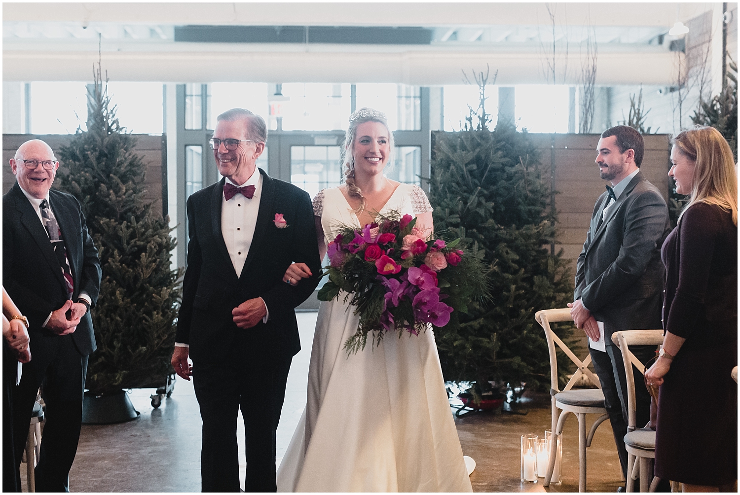 Minnesota Wedding Planner, Mpls Wedding Planner, Machine Shop MPLS, Mpls Wedding Venue, Bride walking down the aisle