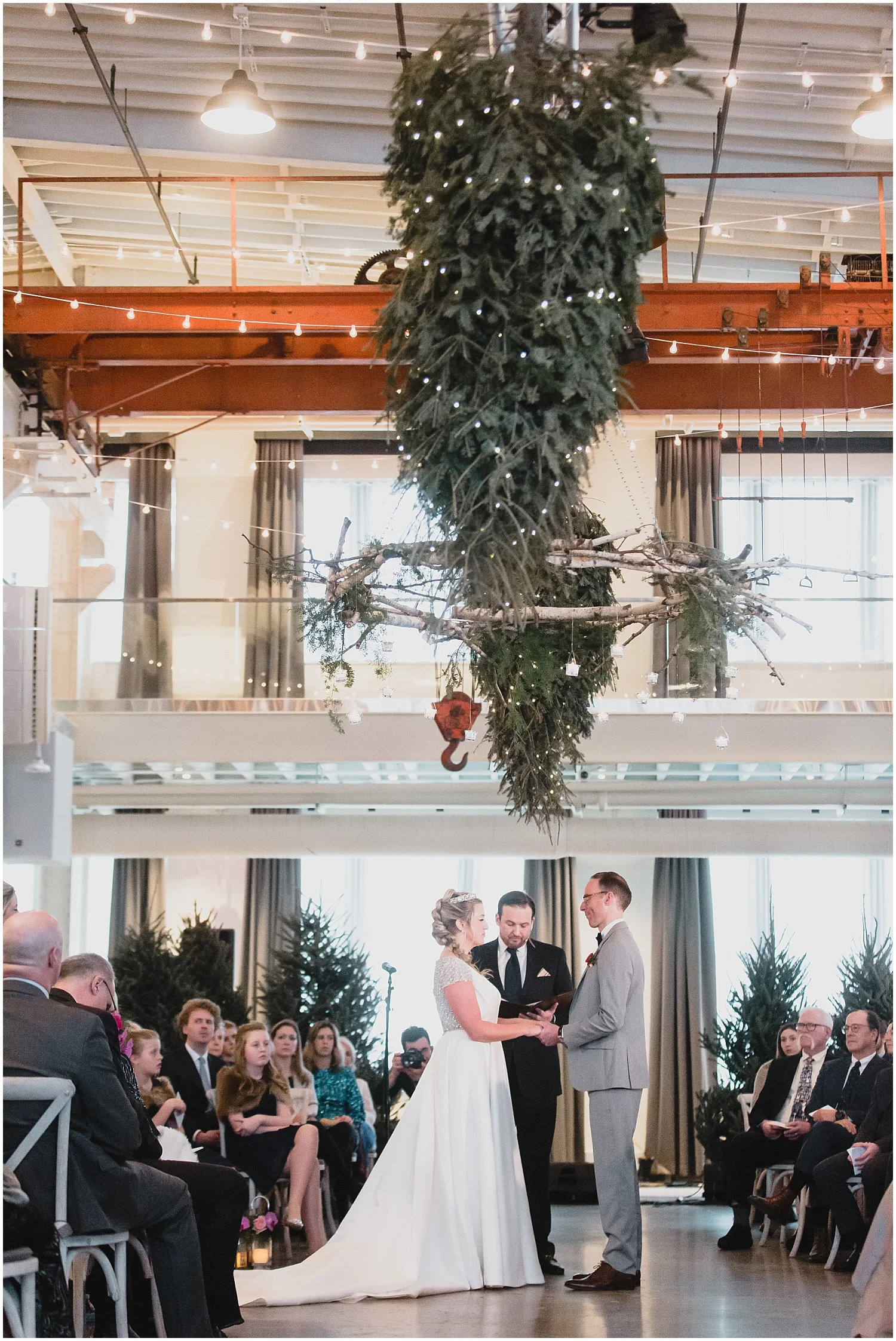Minnesota Wedding Planner, Mpls Wedding Planner, Machine Shop MPLS, Mpls Wedding Venue, Bride and groom during their Wedding Ceremony