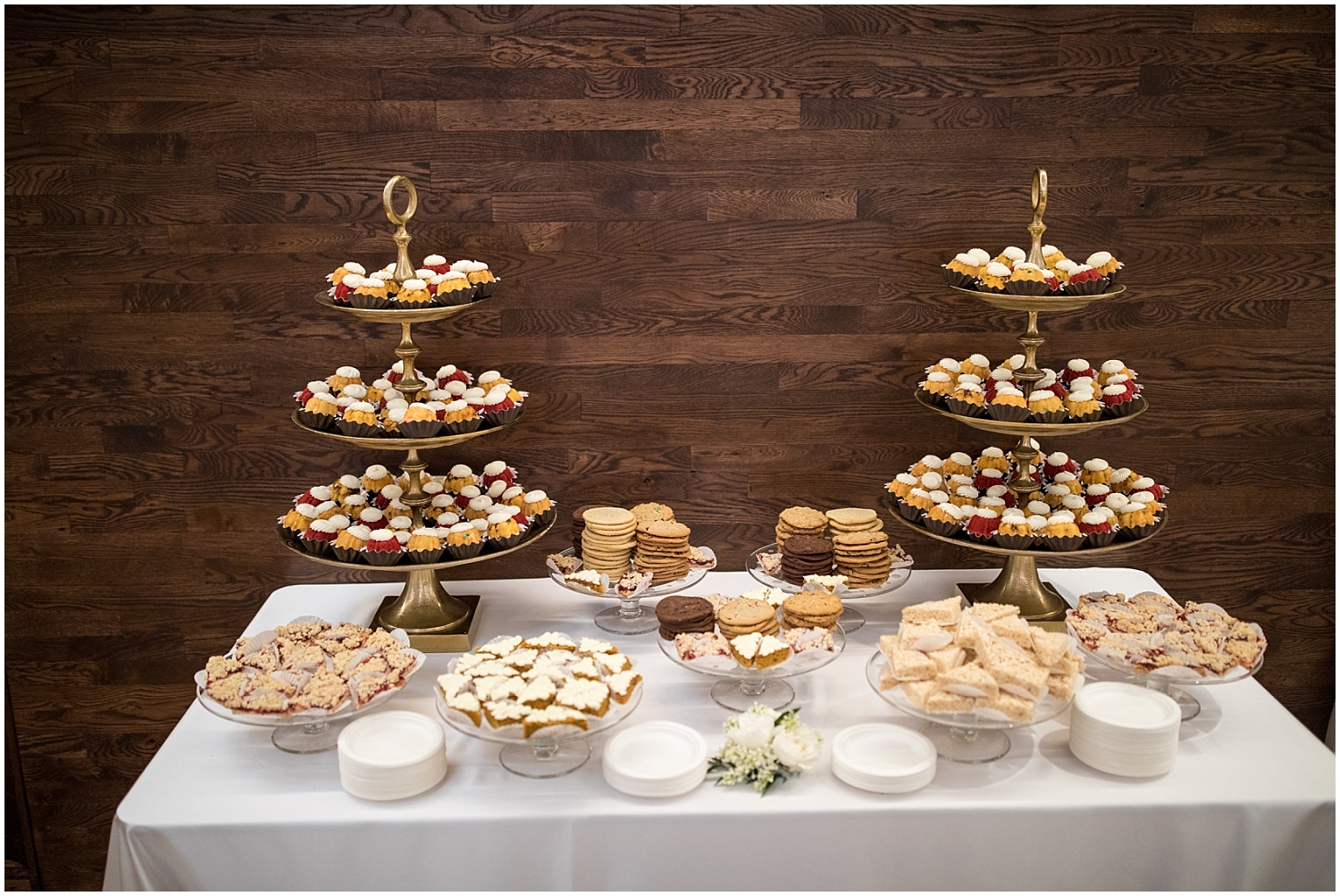 dessert display table