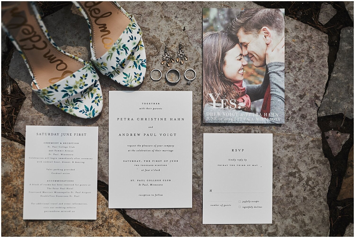  Wedding invitation and wedding shoes 