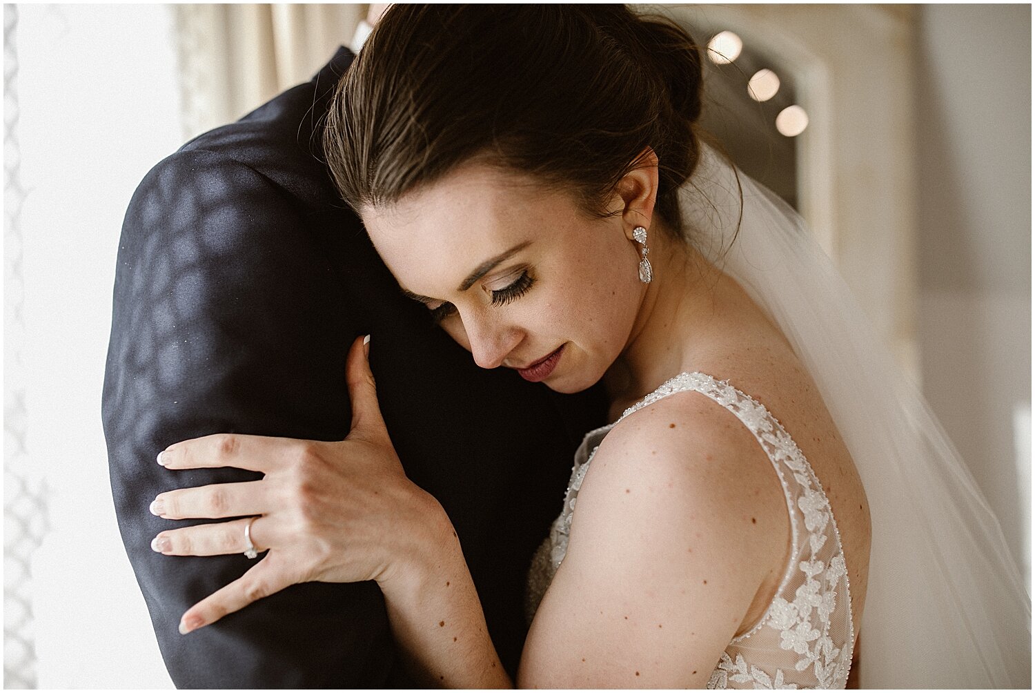  bride and groom’s first look 