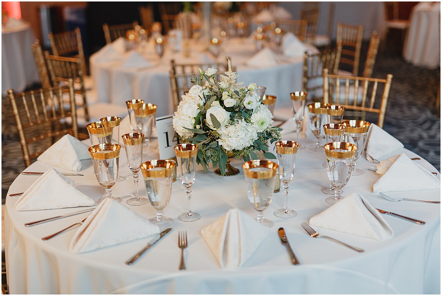  wedding reception tablescape  