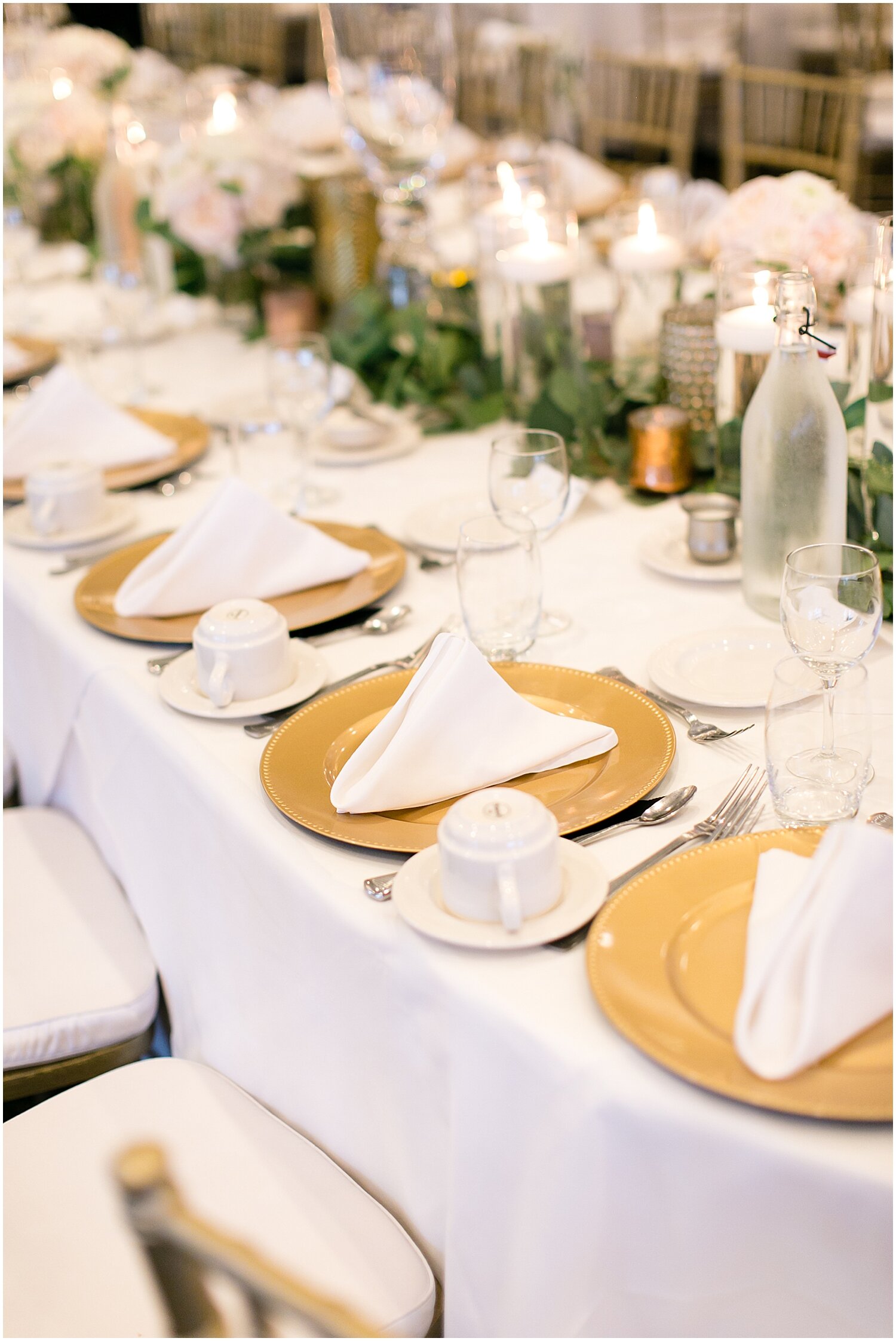  gold chargers and garland wedding centerpiece   