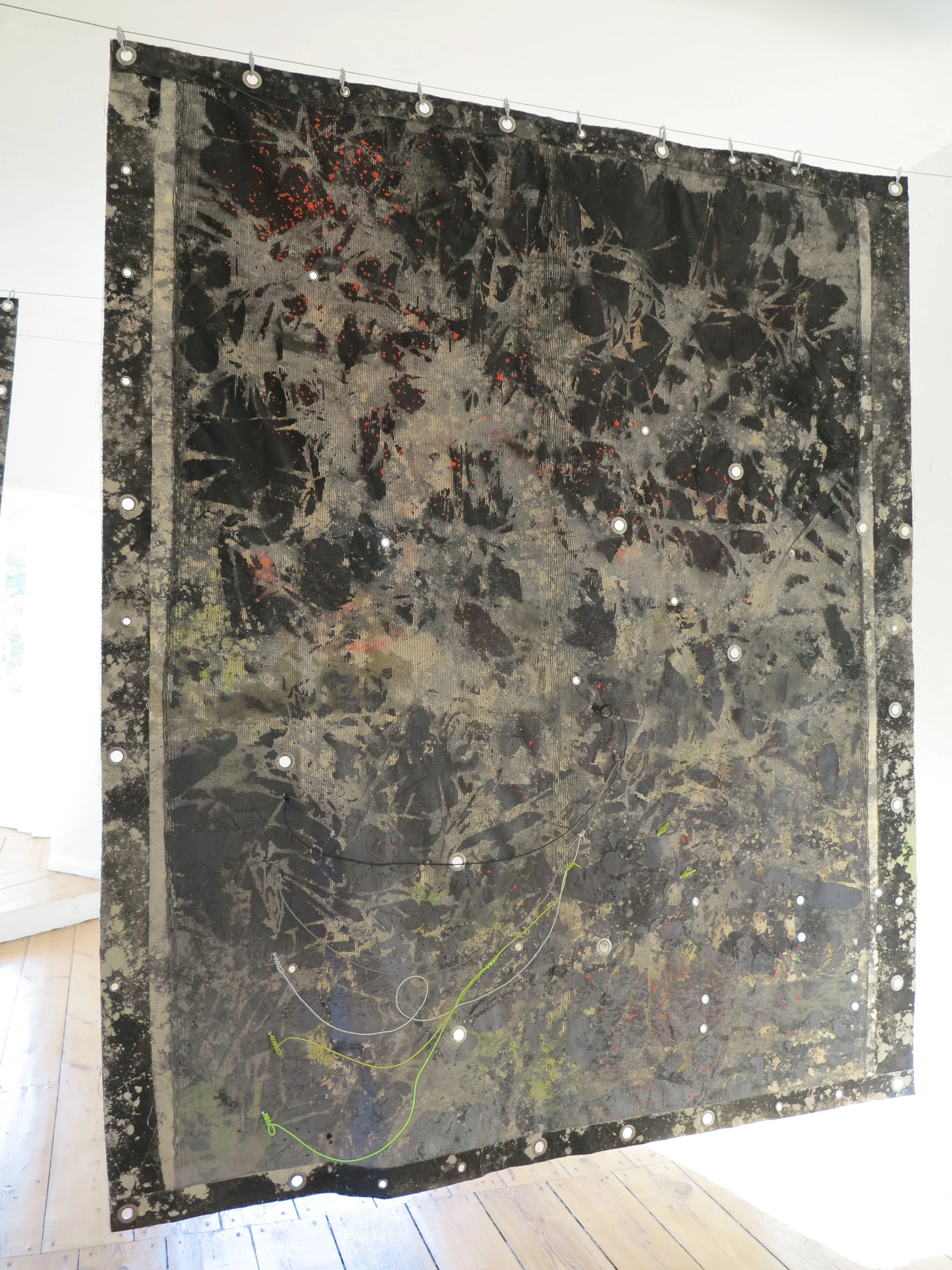 Nike Dyson (B Side). Alkyd resin, sand, brass, rubber, polyethylene, canvas and steel. Double sided / 260 x 216 cm. Heterotopic Tourism @ Lab Kalkhorst, Germany 2019.