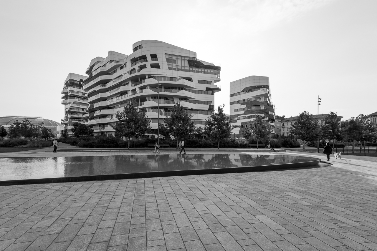 Zaha Hadid Architects / Citylife Residence - Milano