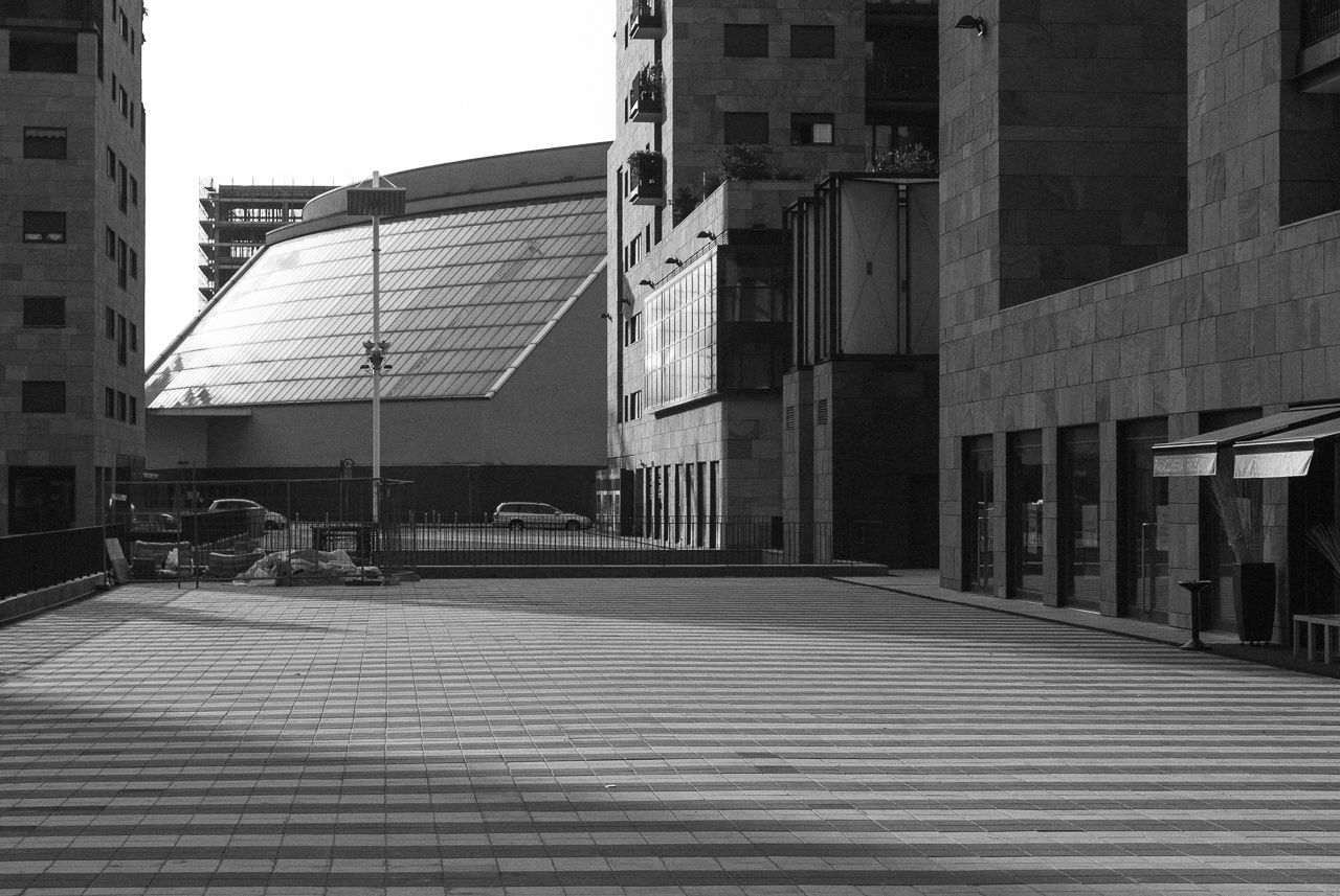 Gregotti Associati / Teatro degli Arcimboldi - Milano Bicocca