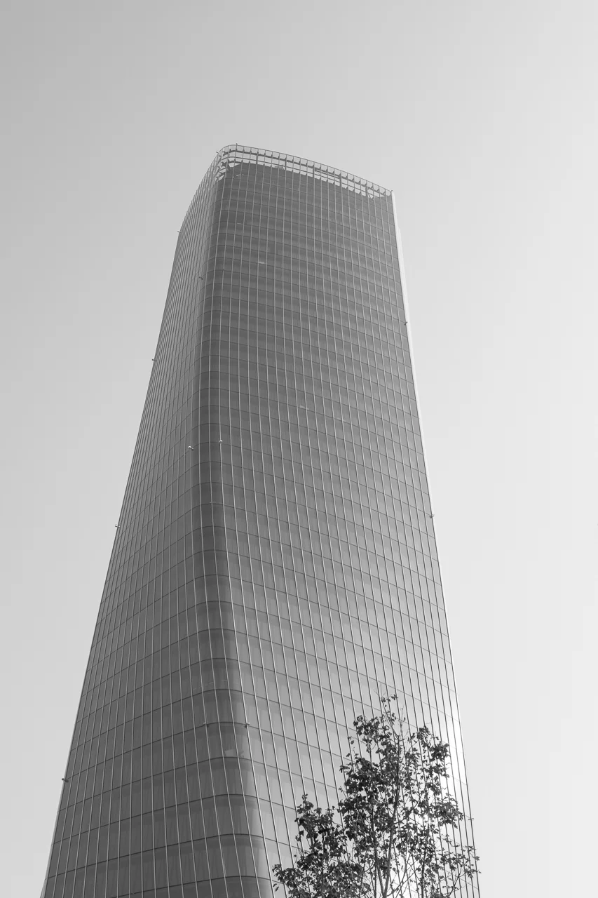 Zaha Hadid Architects / Torre Generali - Citylife - Milano