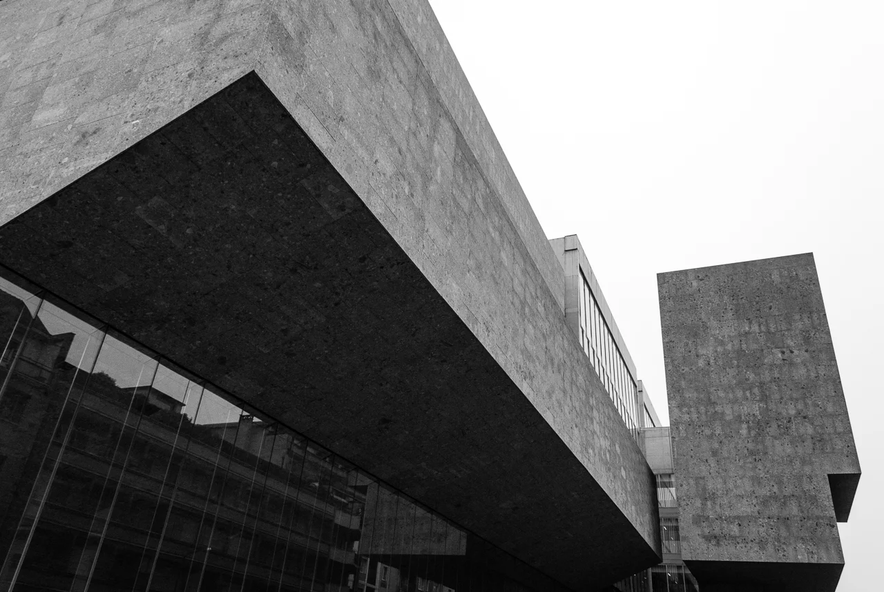 Grafton Architects / Università Luigi Bocconi - Milano
