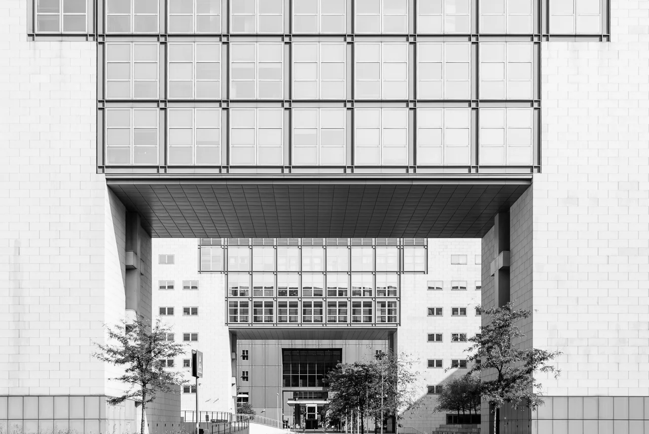 Gregotti Associati / Nuova sede del Gruppo Siemens - Milano Bicocca