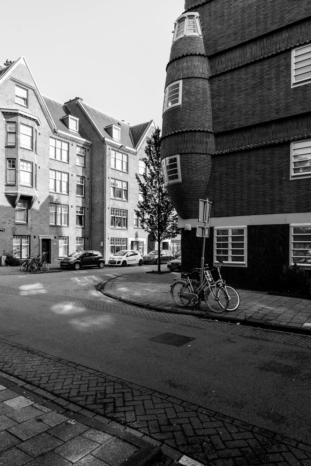 Het Schip / Michel de Klerk (1917-1920) - Amsterdam