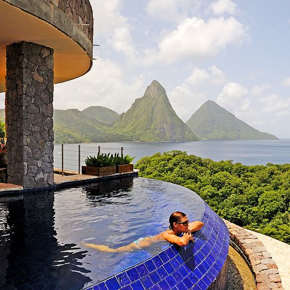 Best Honeymoon Resorts Around the World