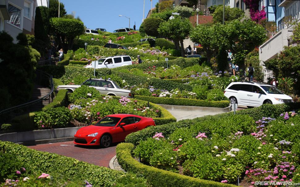 Lombard Street SF.jpg