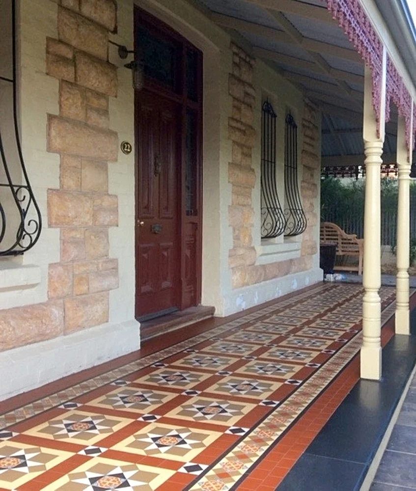 Bristol Pattern with Buckingham Border.jpg