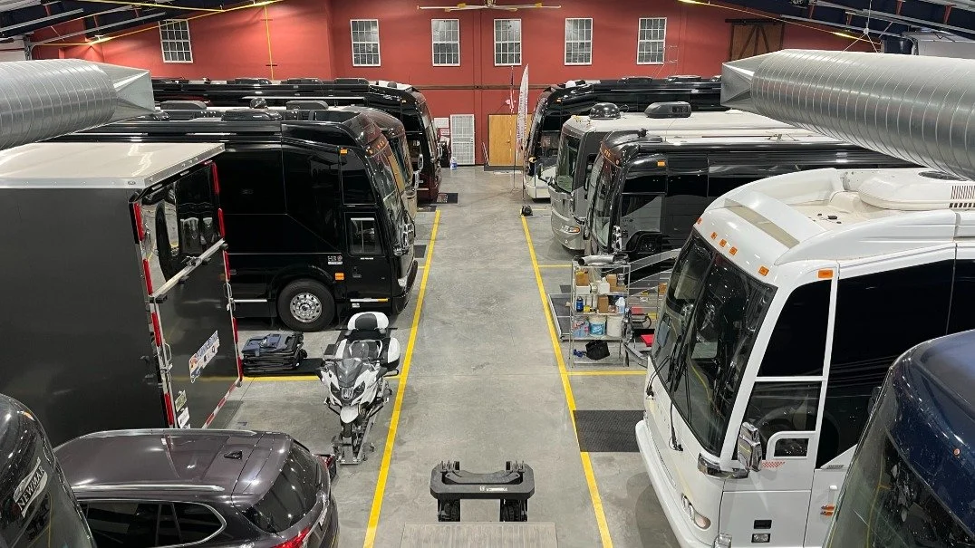 Huge 85' Pull-Through Sites in Chattanooga! 🏔️ Tired of tight squeezes? Experience the "Executive Treatment" at Hawkins Pointe RV Park. Our 77-85ft concrete pads are the largest in the area&mdash;perfect for big rigs and luxury coaches.
✅ 