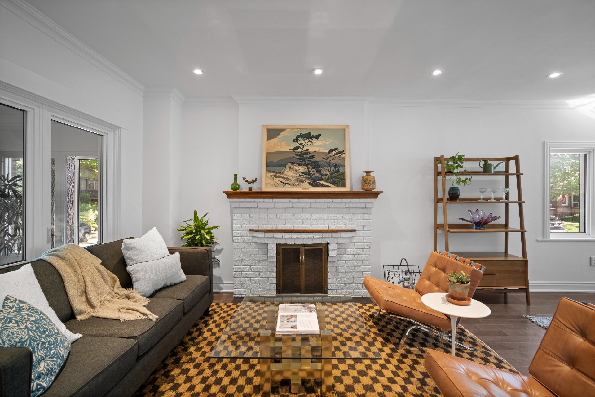 340 Armadale Ave (10).jpg