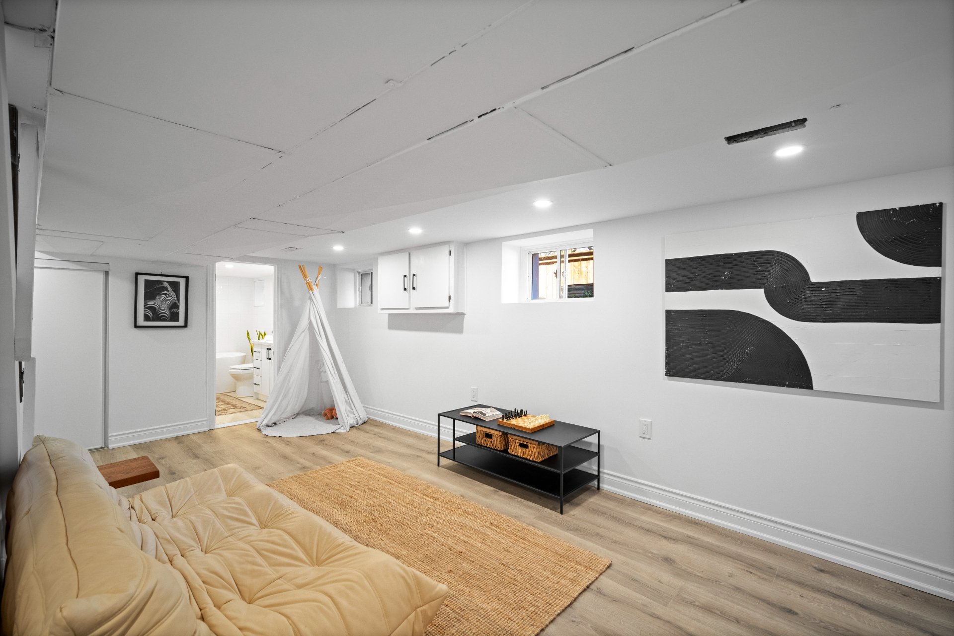 340 Armadale Ave (54).jpg
