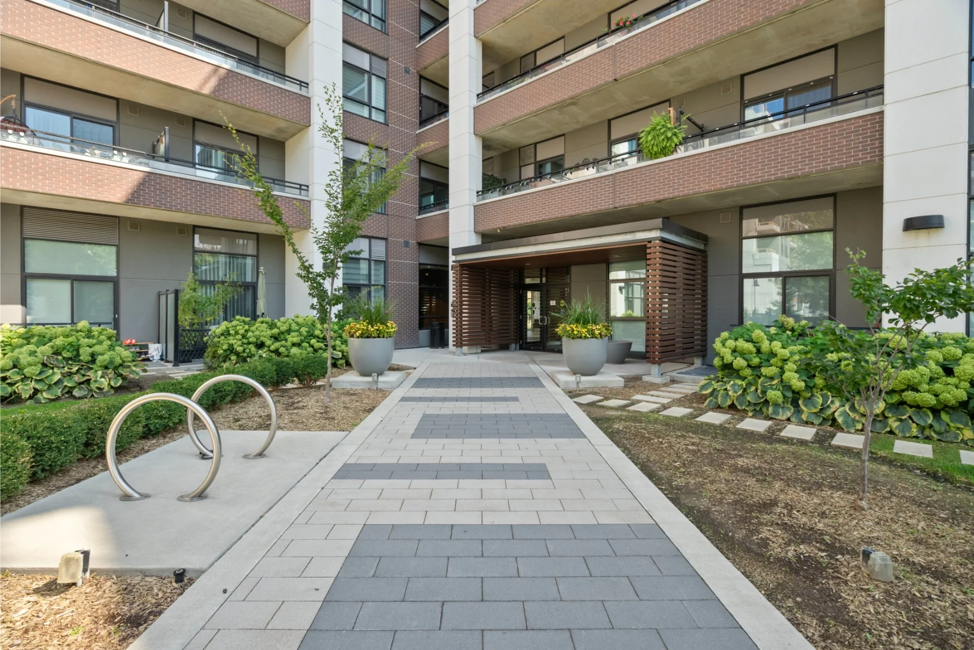 607-1 Neighbourhood Lane (5).jpg