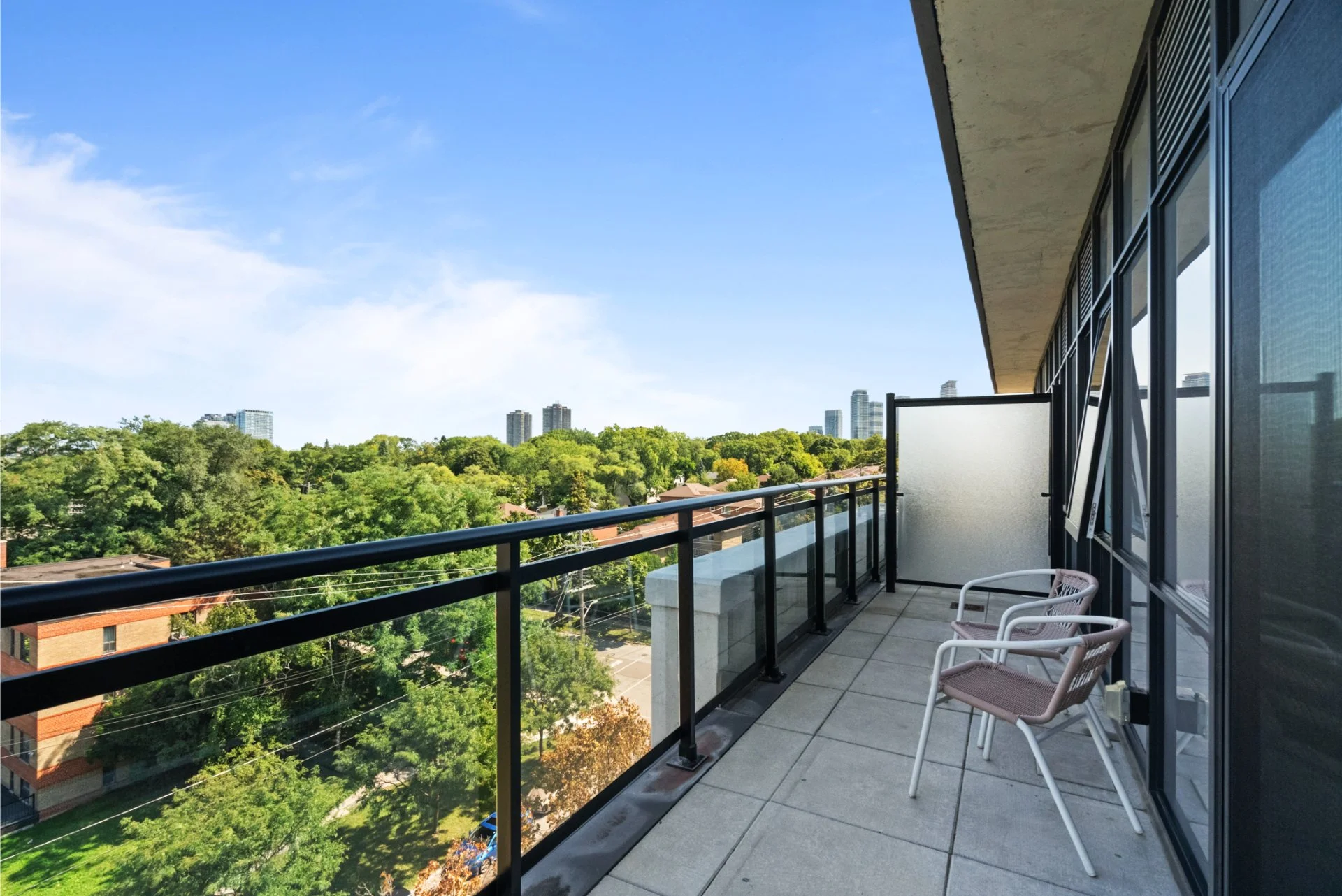 607-1 Neighbourhood Lane (35).jpg