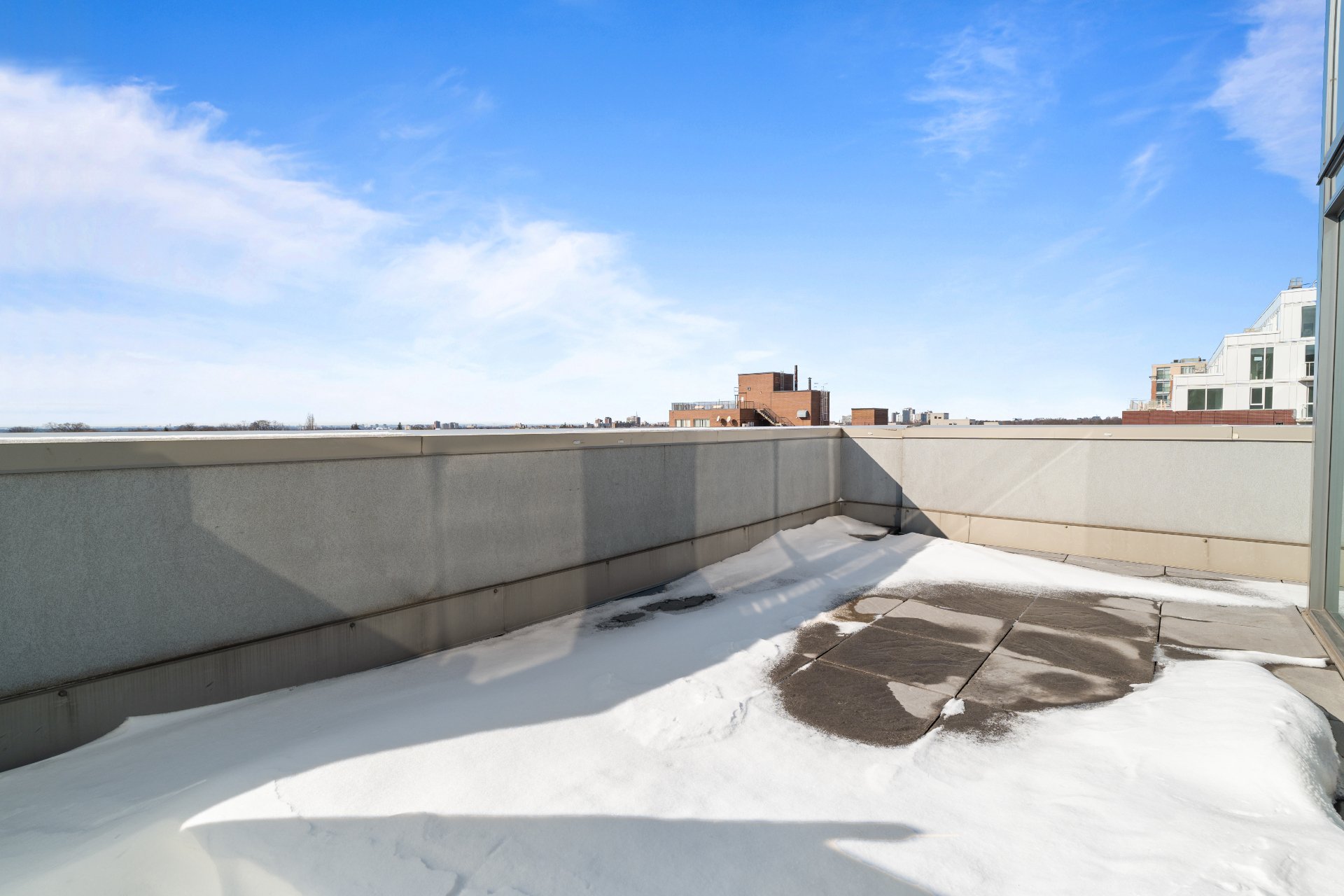 804-109 Vaughan Rd (10).jpg