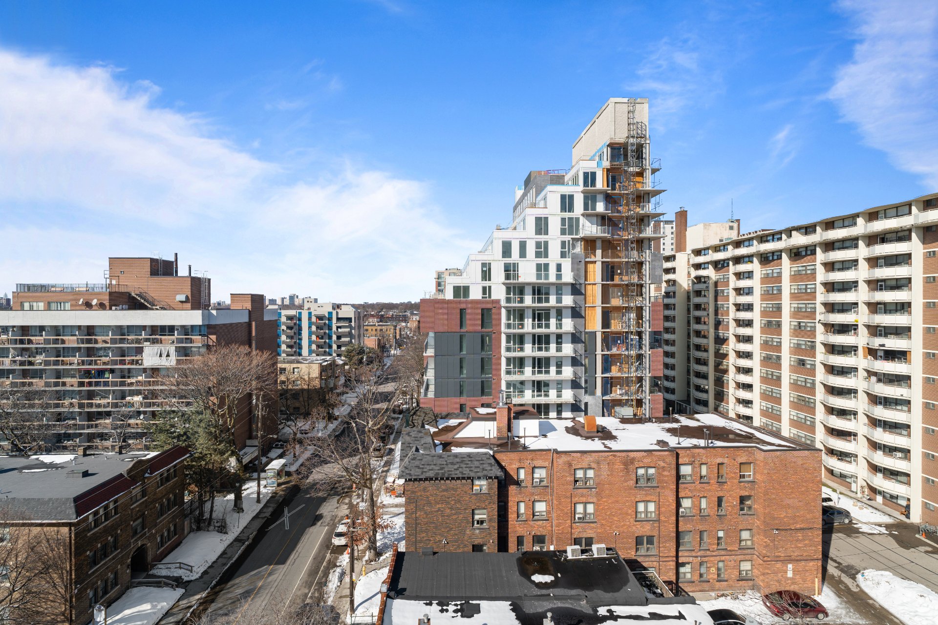 804-109 Vaughan Rd (12).jpg