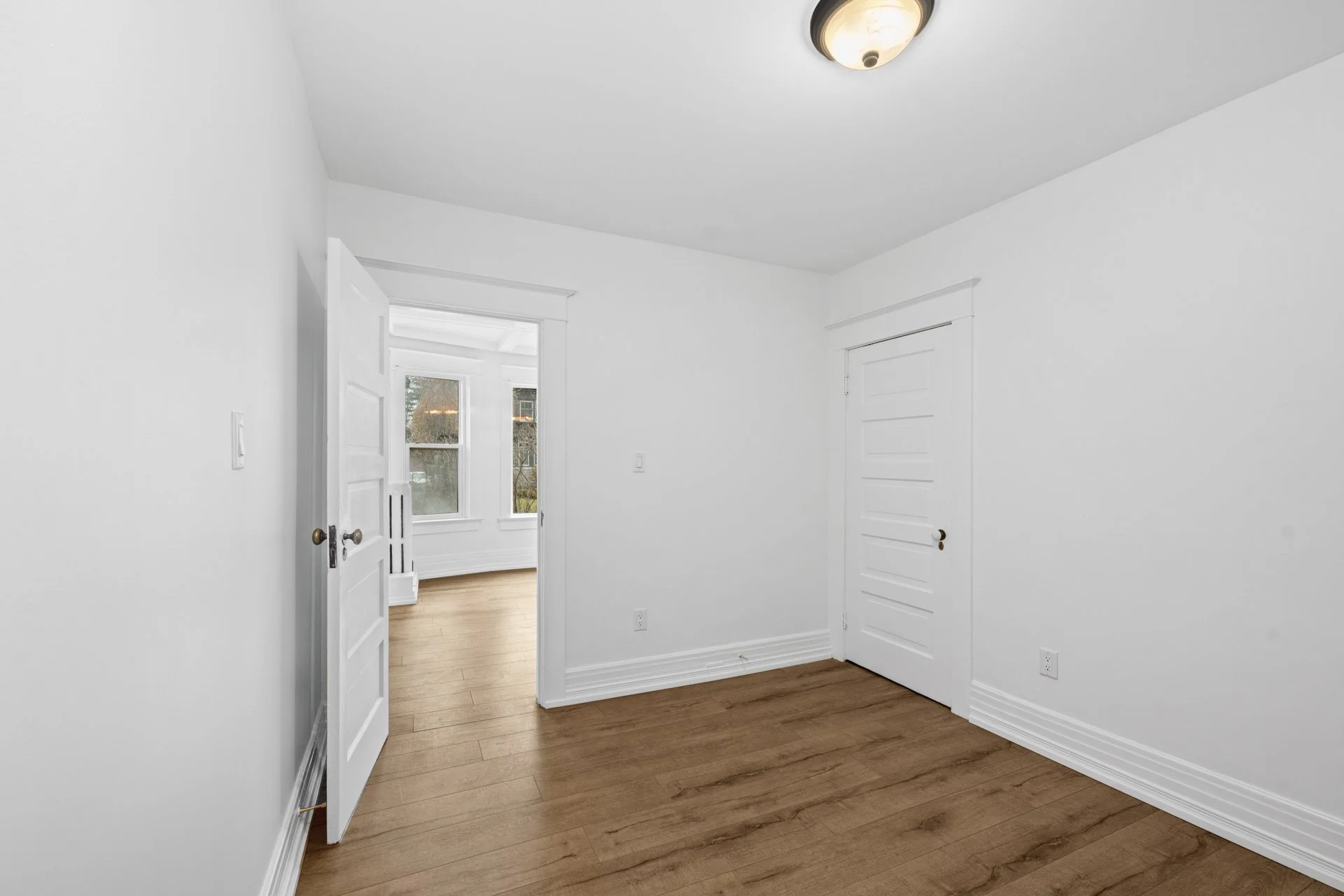 79 Boustead Ave MLS (14).jpg