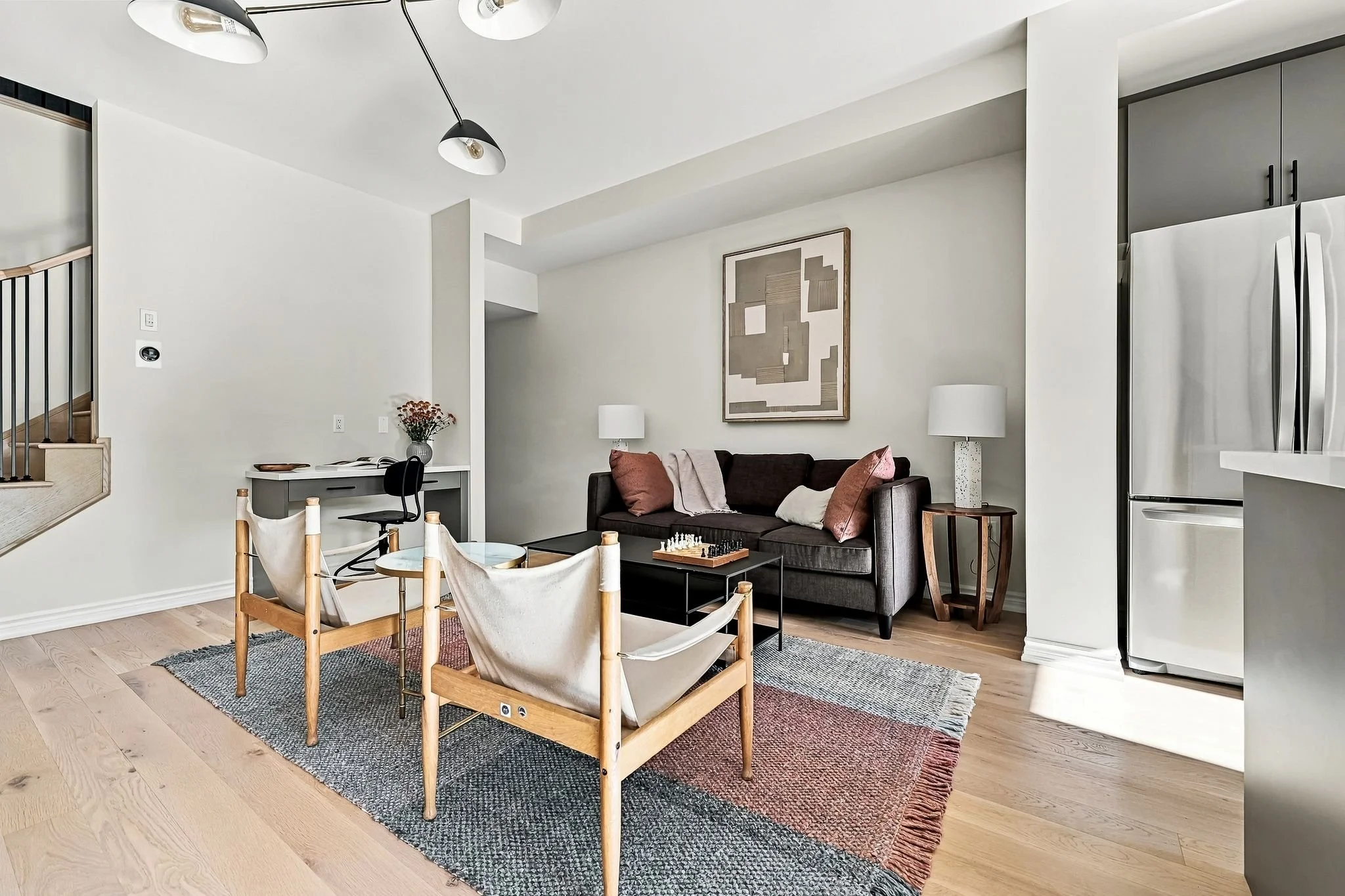 1354AlmonteDrBurlington-ReidMediaAgency-014.jpg