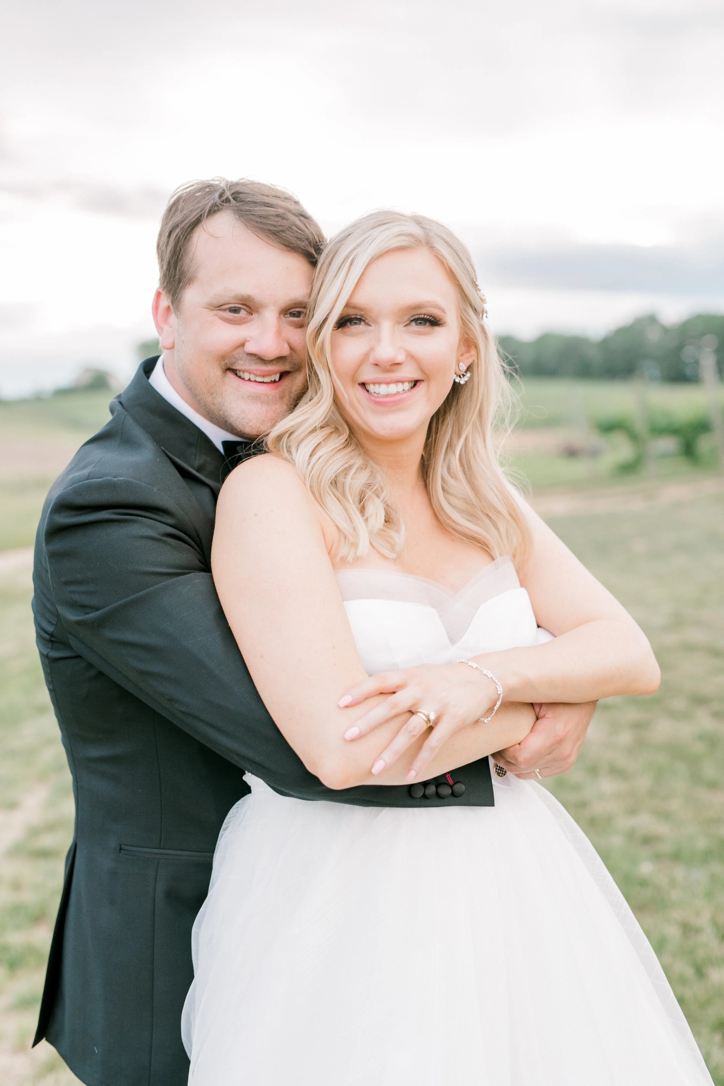haley-richter-photography-fero-vineyards-summer-wedding-allison-and-josh-winery-pennsylvania-211.jpg