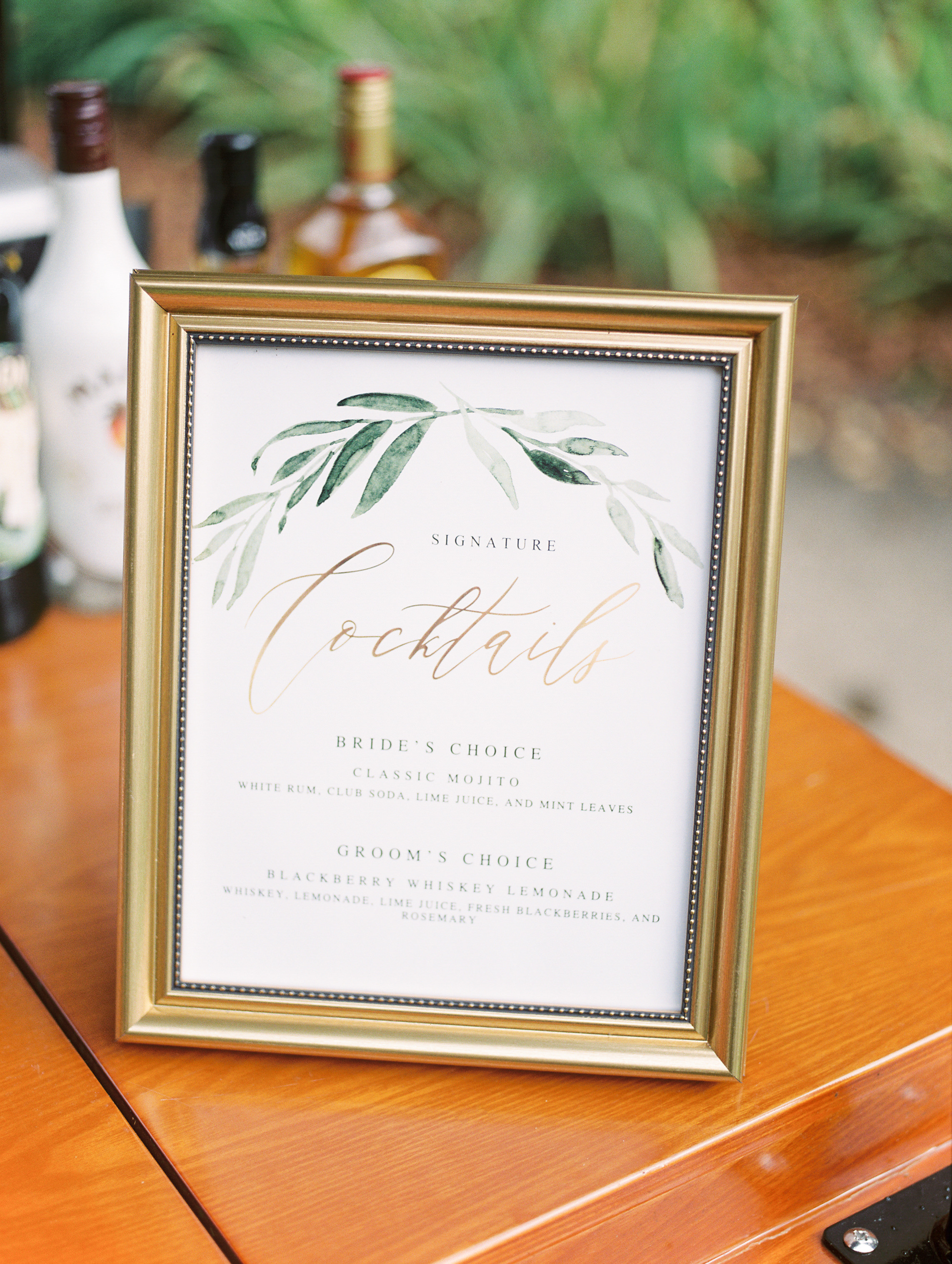 We loved the simple and elegant signage with leaf motifs from this bright boho chic Tyler Gardens wedding in Bucks County