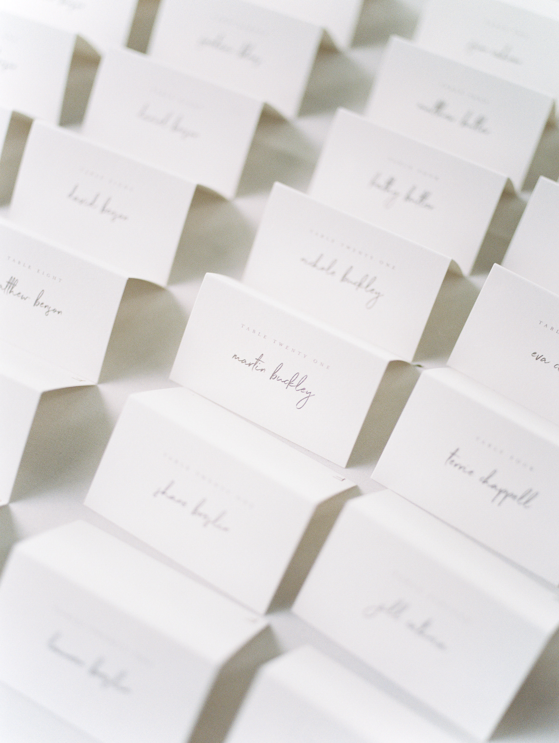 Super simple and elegant minimalist place cards add a touch of modern to this bright boho chic Tyler Gardens wedding in Bucks County