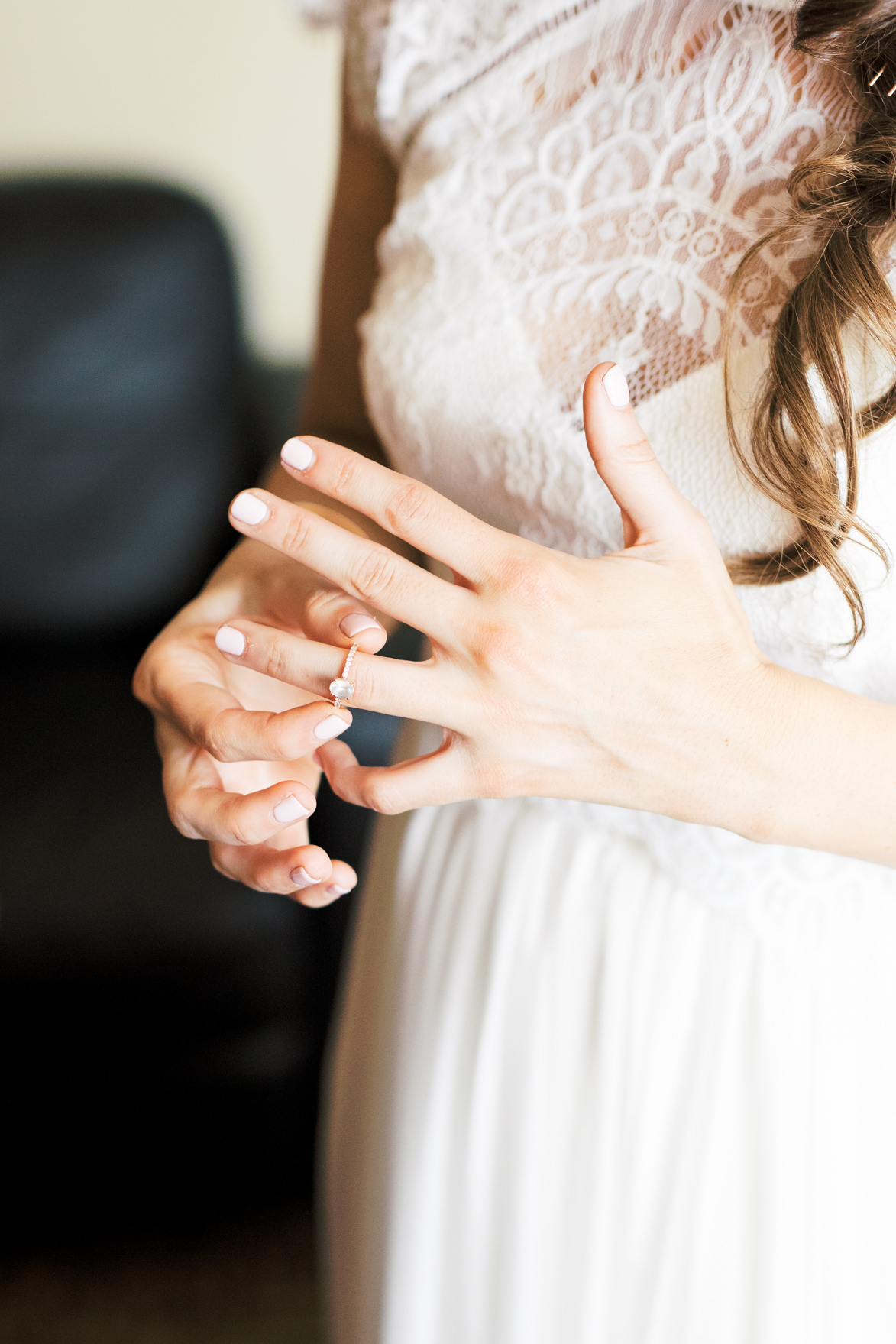 This white sapphire engagement ring is a perfect update to the classic white diamond, we love how it looks and we love that it’s sustainable too, from this modern and elegant old city Philadelphia wedding at Power Plant Productions. Power Plant Production wedding photographer
