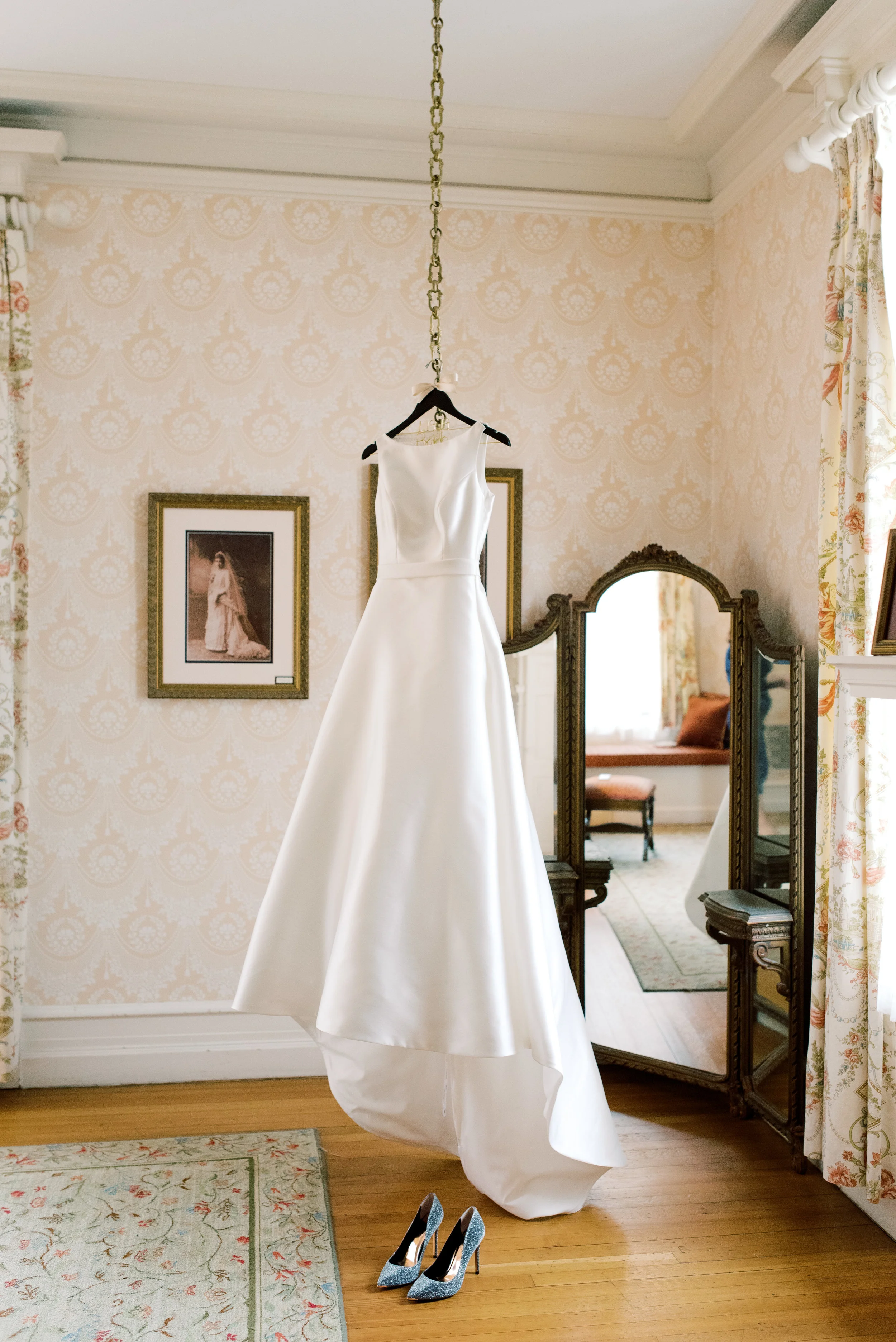 The clean lines of this modern a-line wedding dress were a perfect classic look for this romantic and classic wedding day for their french inspired green and white Cairnwood Estate wedding