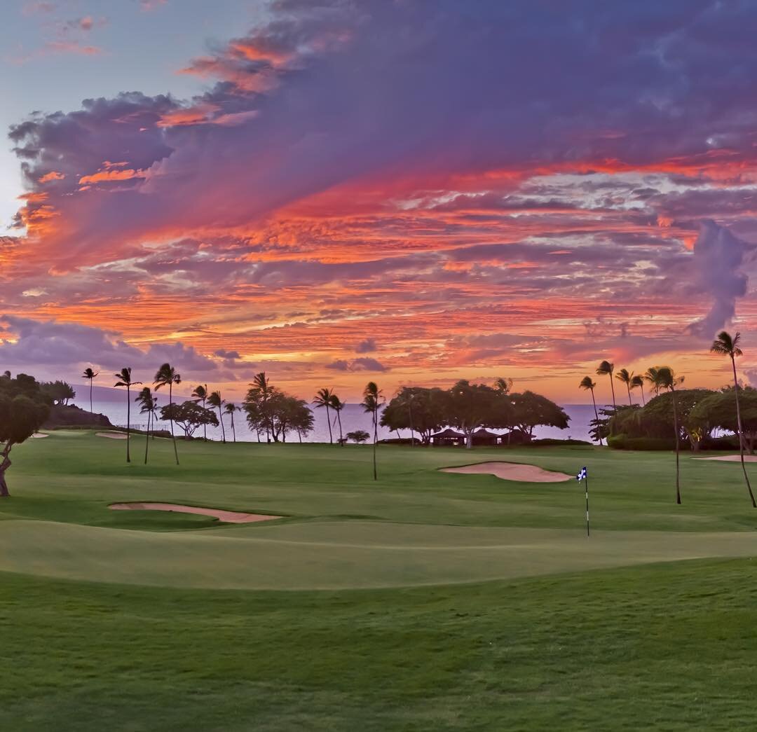 Royal Ka&rsquo;anapali Golf Course Named Among Golfweek&rsquo;s &ldquo;Best Courses You Can Play&rdquo; in Hawaii! Wow...we want to book our tickets now!😍⛳️ Photo courtesy of http://kaanapaliresort.com
