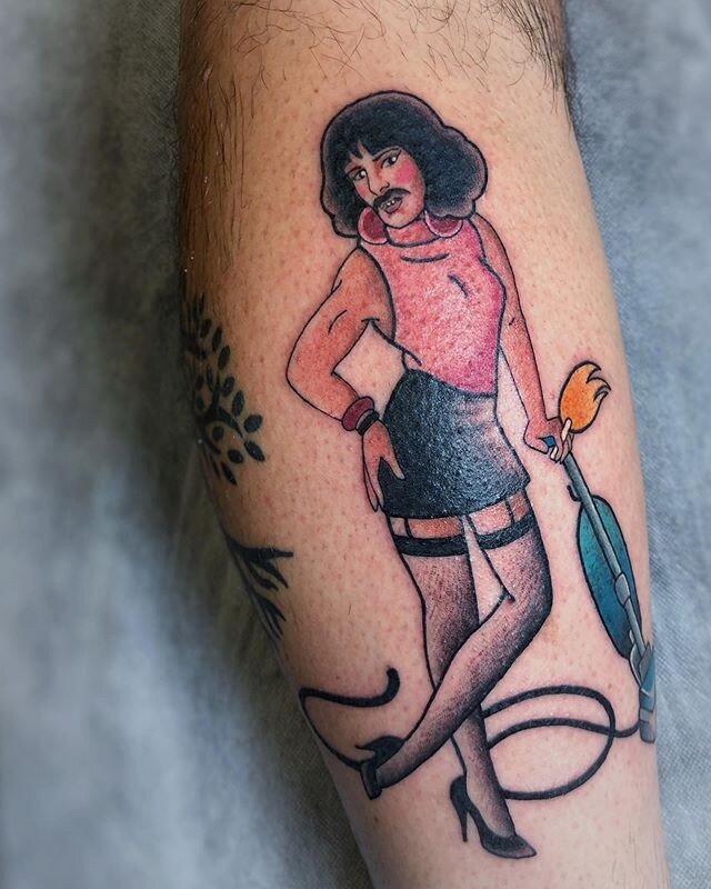Freddie drag piece for Brad.⁠
Tattooed by Ashlea.⁠
@ash.tasker #ashleavoodoo⁠
www.facebook.com/sushi.tuesday⁠
www.ashtaskertattoo.com⁠
.⁠
.⁠
.⁠
.⁠
#voodootattoogosford #voodootattoo #voodoogosford #voodoo #gosford #centralcoast #terrigal #erina #sydn