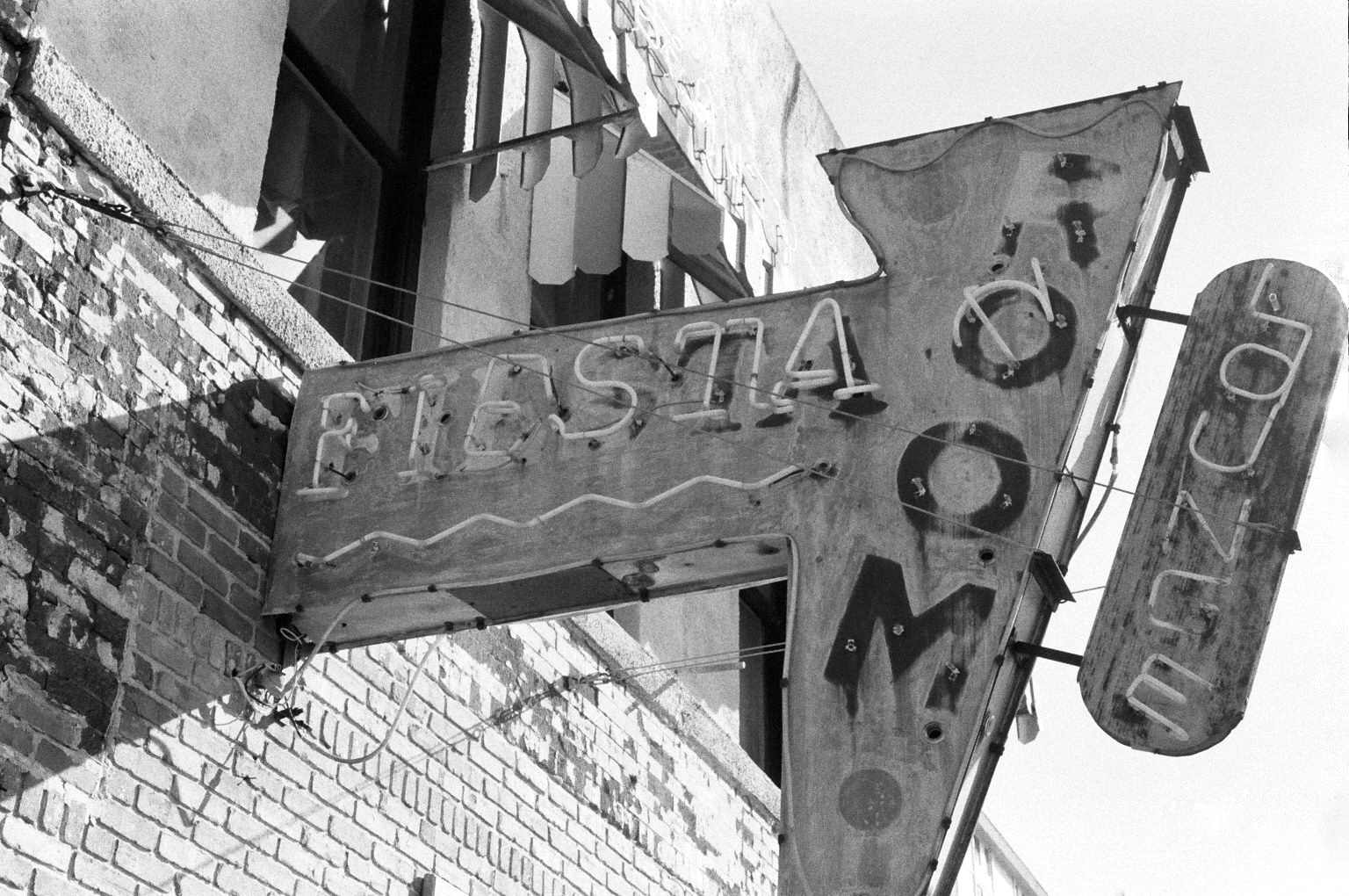 fiesta lounge sign.jpg